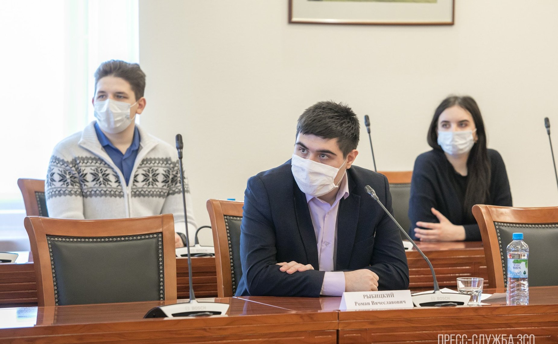 Заседание Дискуссионного клуба Молодежного парламента Вологодской области