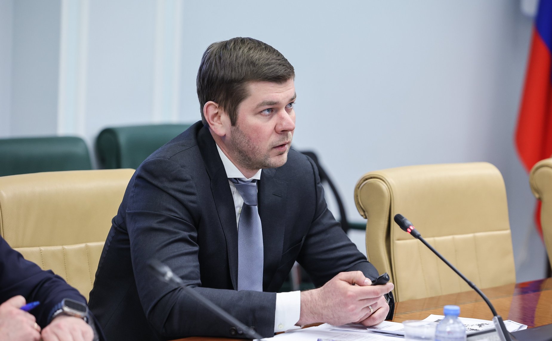 Круглый стол Комитета СФ по экономической политике на тему «Развитие низкоуглеродной энергетики в РФ: возобновляемые источники энергии, производство водорода, системы накопления энергии»