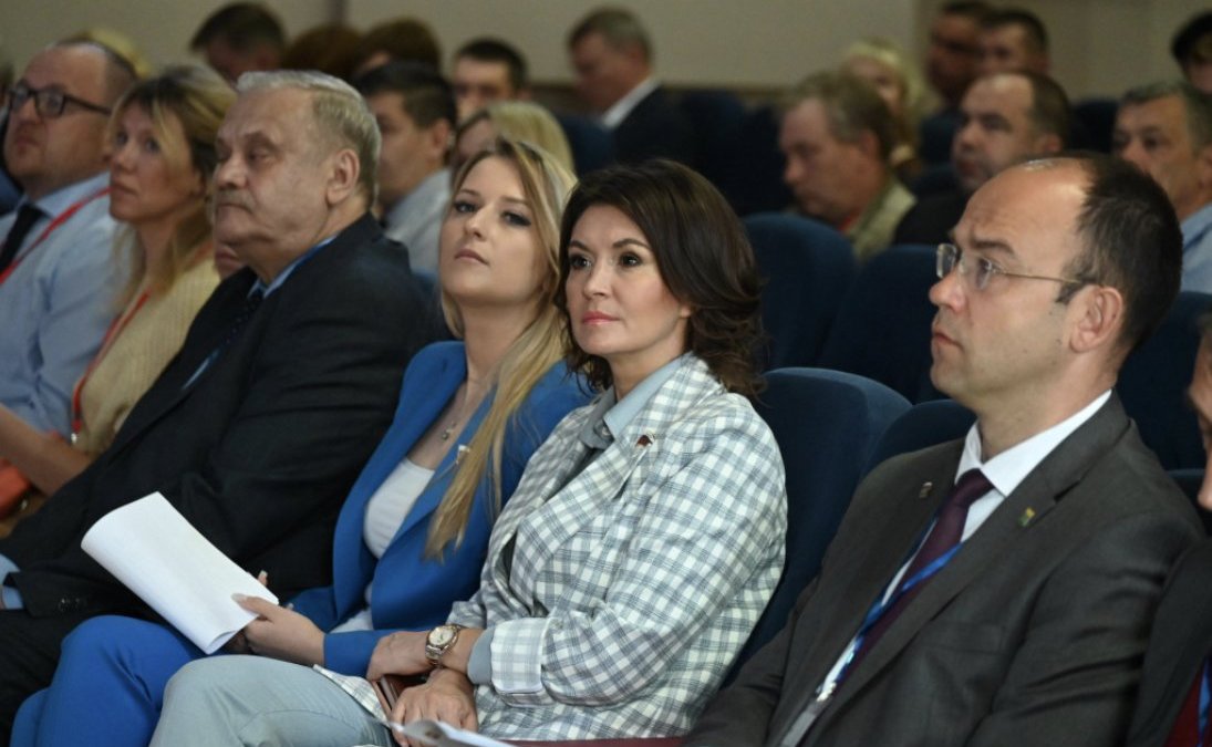 Маргарита Павлова в рамках региональной недели приняла участие в открытии Первого экологического водного форума Южного Урала