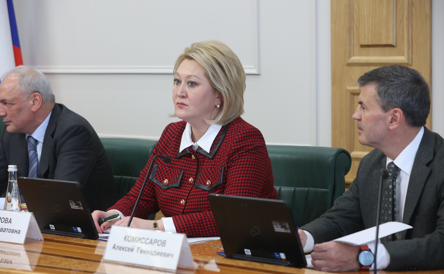 Встреча Председателя СФ Валентины Матвиенко с победителями Всероссийского конкурса молодежных авторских проектов и проектов в сфере образования «Моя страна- моя Россия»