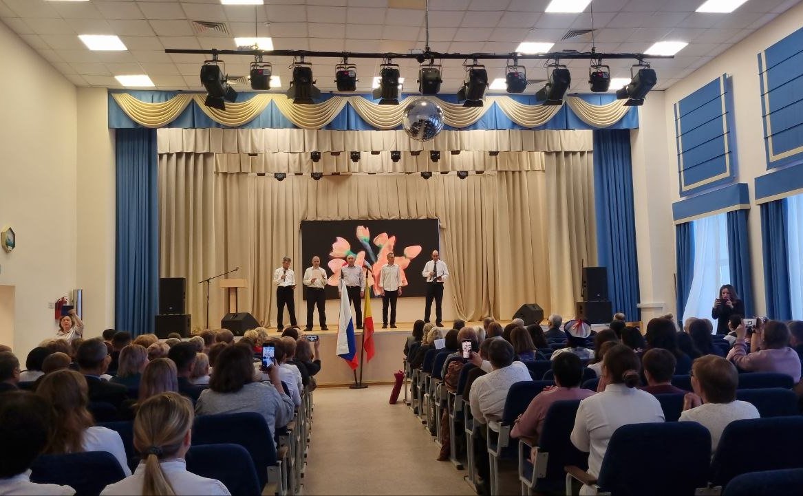 Баир Жамсуев в рамках работы в регионе принял участие в первом Рождественском съезде Женского движения, прошедшем в Забайкалье