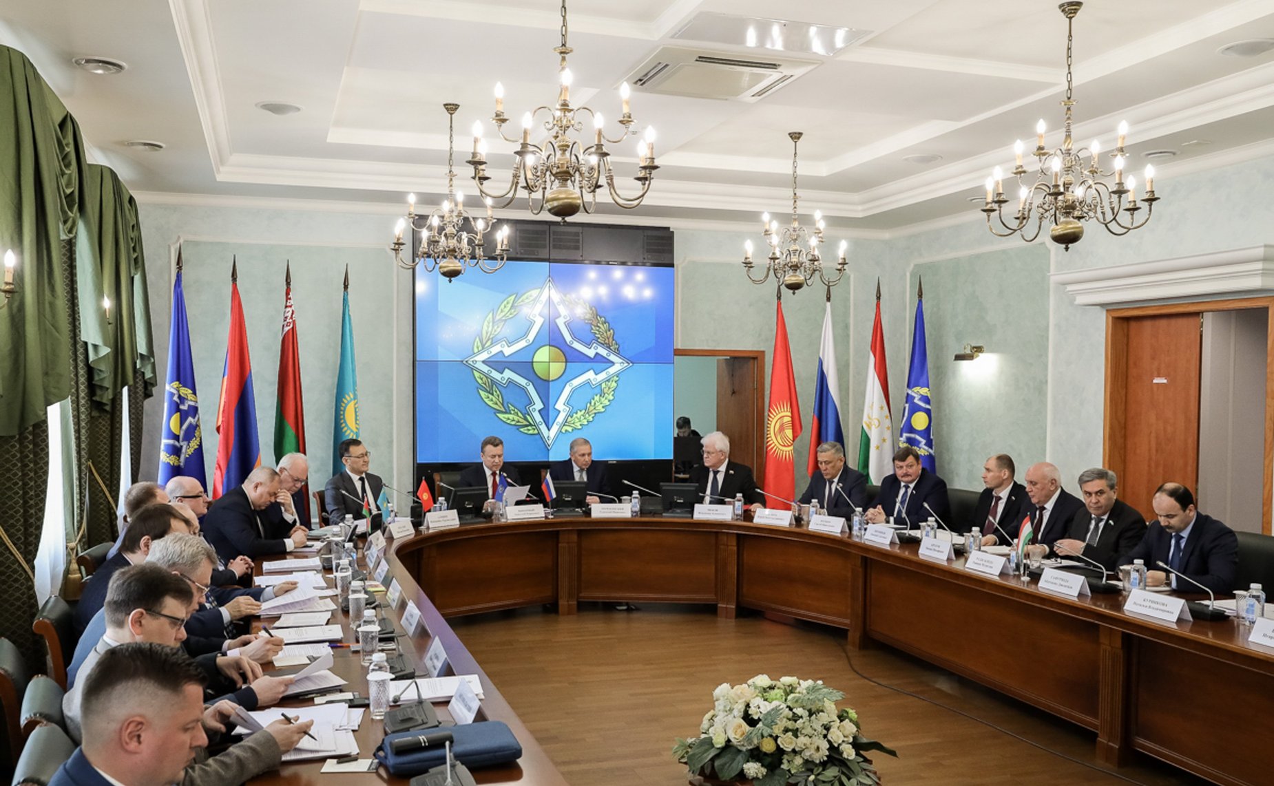 Сенаторы РФ приняли участие в заседаниях постоянных комиссий ПА ОДКБ в Санкт-Петербурге