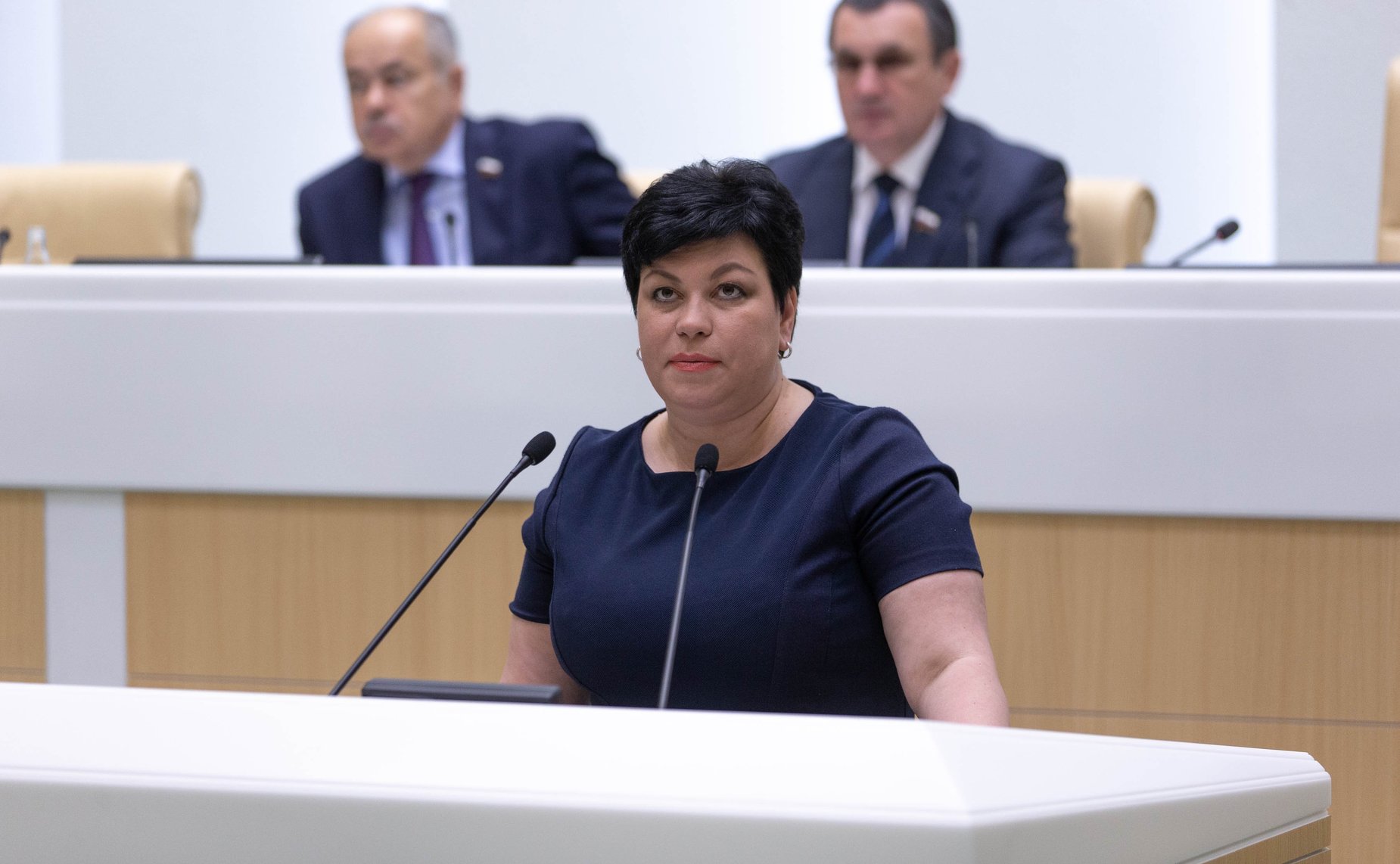 Л. Кононова