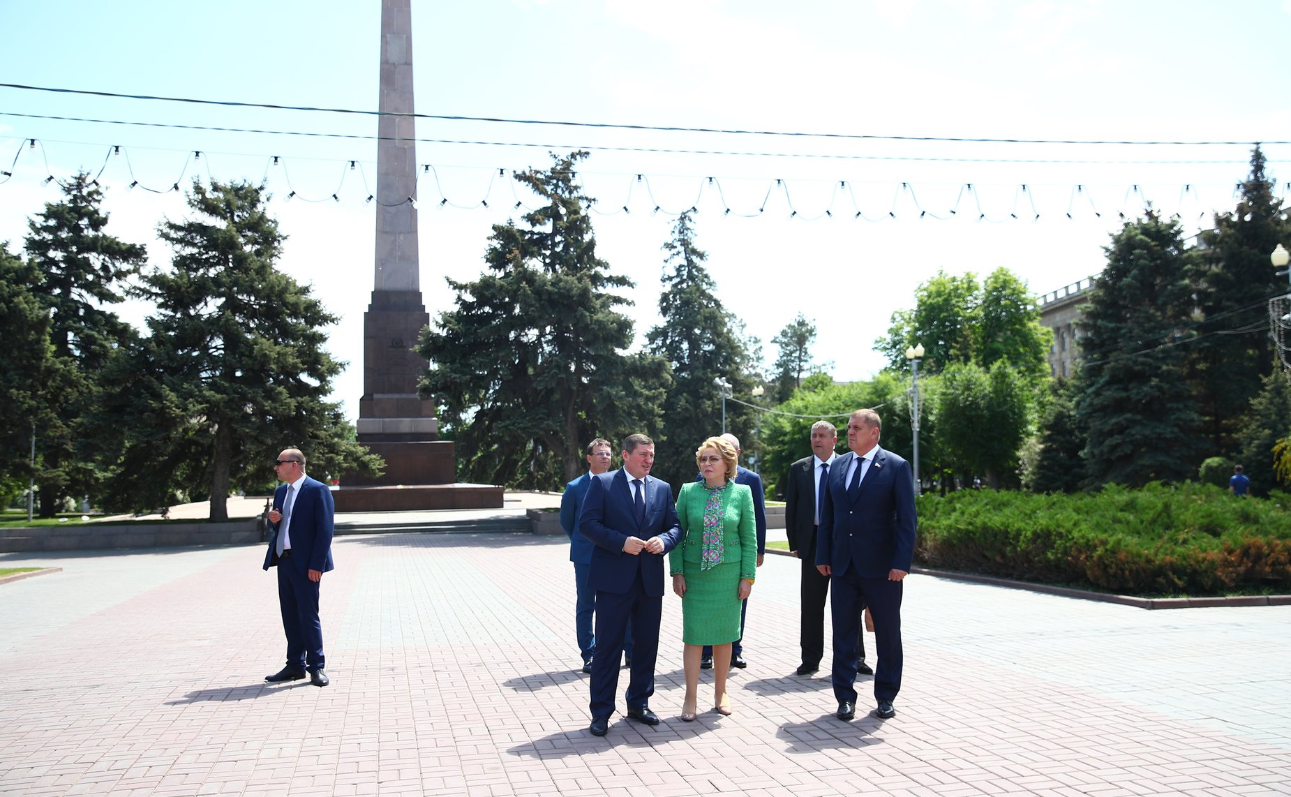 В. Матвиенко и губернатор Волгоградской области А. Бочаров
