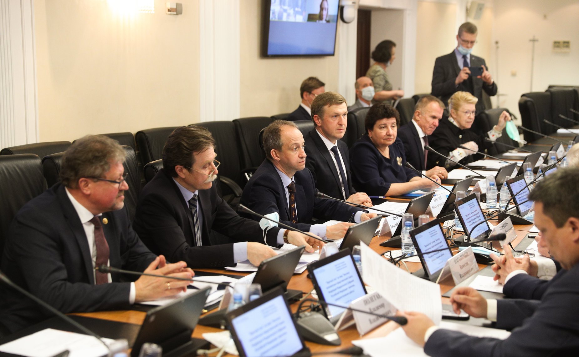 «Круглый стол» Комитета СФ по Регламенту и организации парламентской деятельности