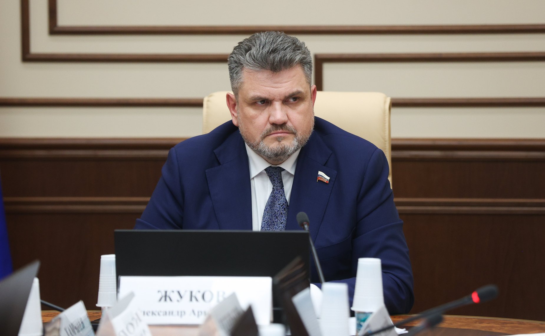 Александр Жуков