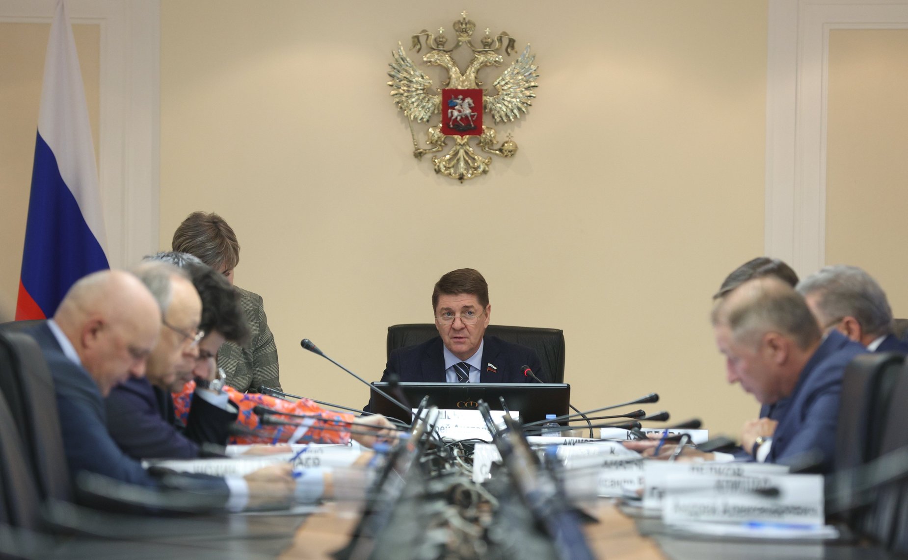 Заседание Комитета СФ по федеративному устройству, региональной политике, МСУ и делам Севера