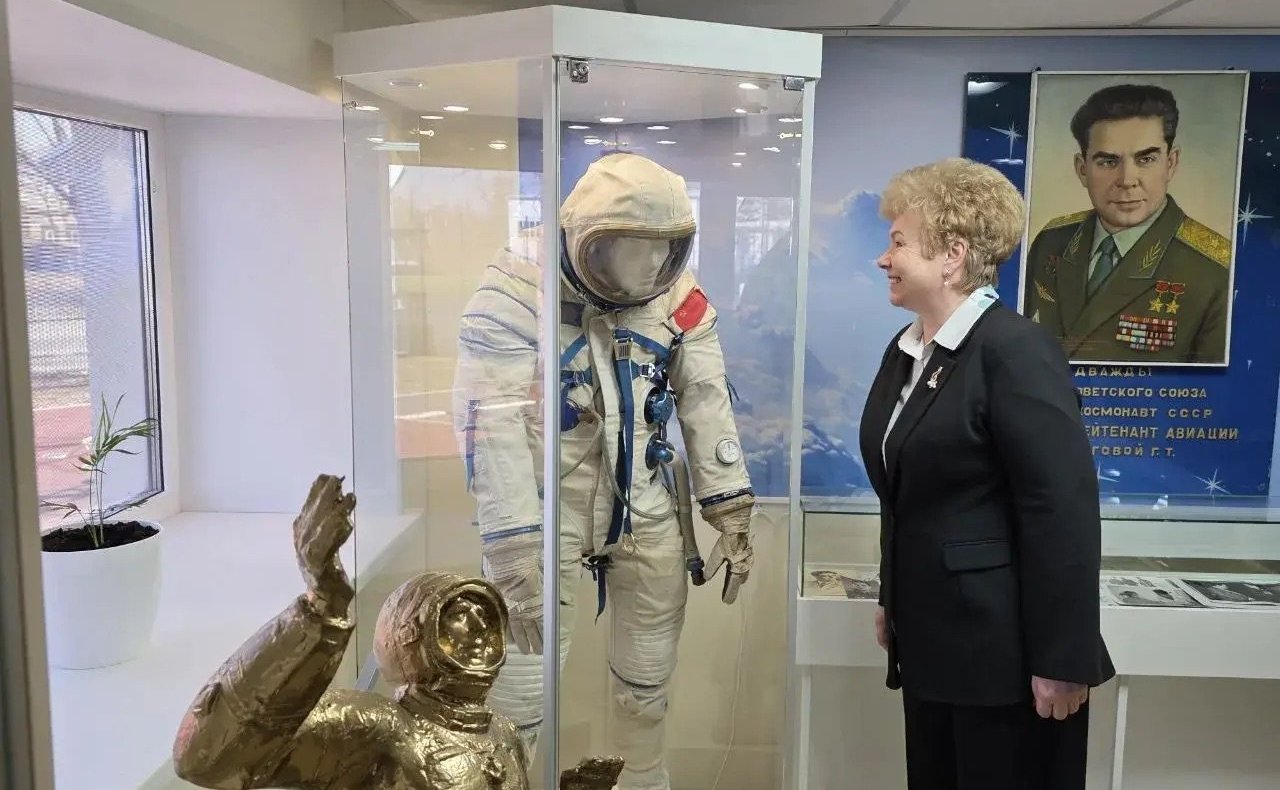 Ольга Бас посетила Луганский учебно-воспитательный комплекс имени летчика-космонавта Г.Т. Берегового