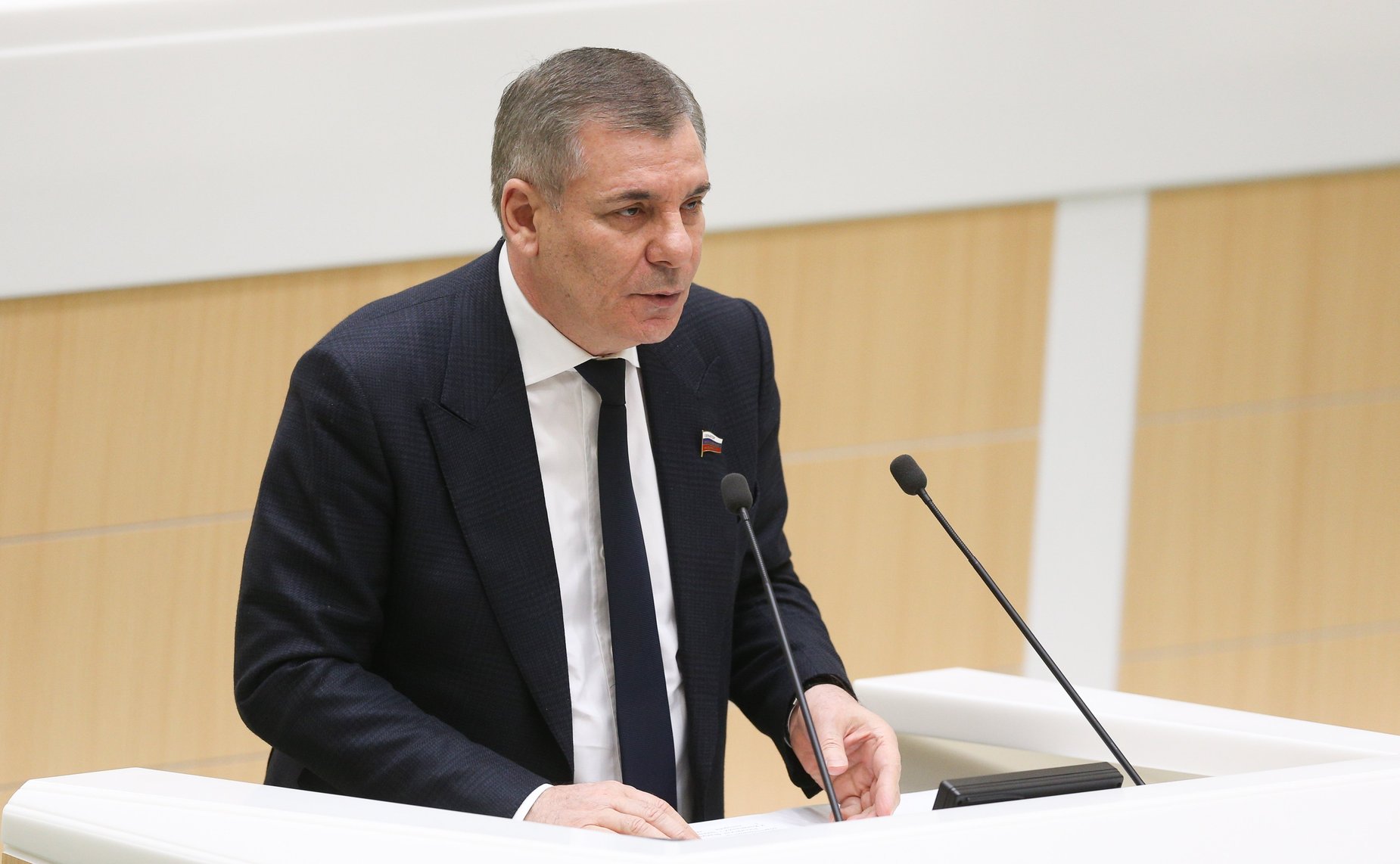 Арсен Каноков