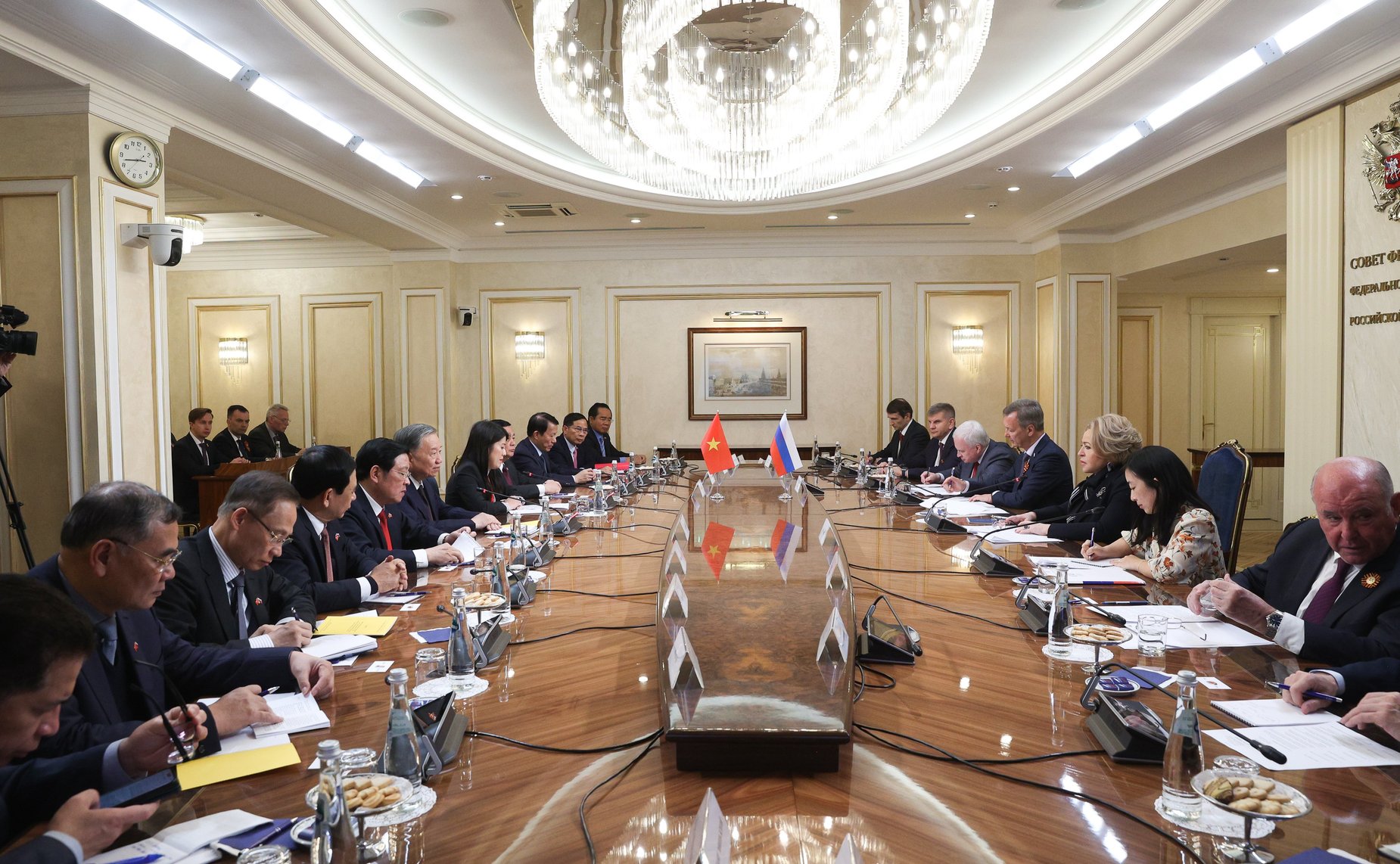 Валентина Матвиенко провела встречу с Генеральным секретарем Центрального комитета Коммунистической партии Вьетнама То Ламом