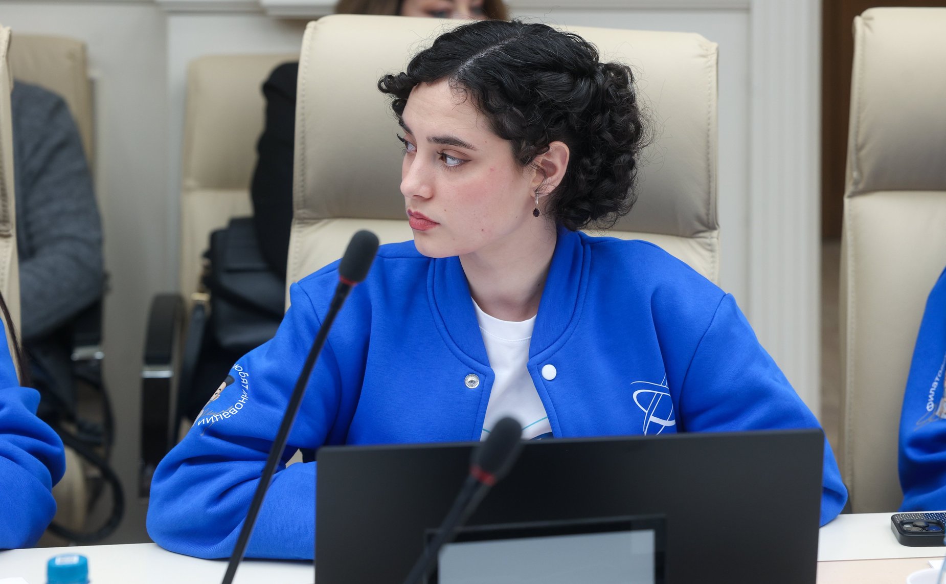 Круглый стол Комитета СФ по социальной политике «Актуальные вопросы совершенствования мер поддержки молодых специалистов, работающих в сфере здравоохранения (в рамках проекта «Всероссийская научная школа «Медицина молодая»)»