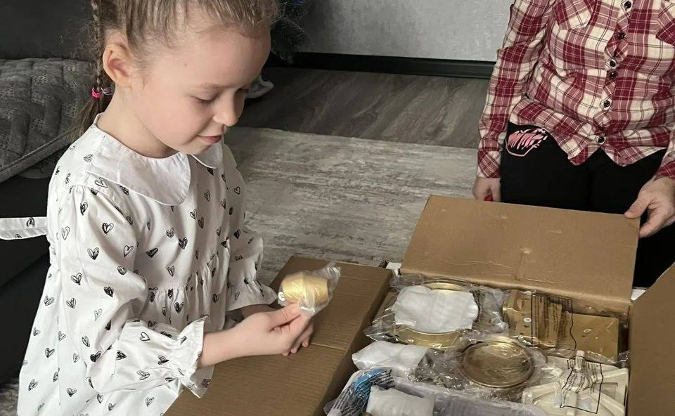 Елена Перминова приняла участие во Всероссийской акции «Ёлка желаний»