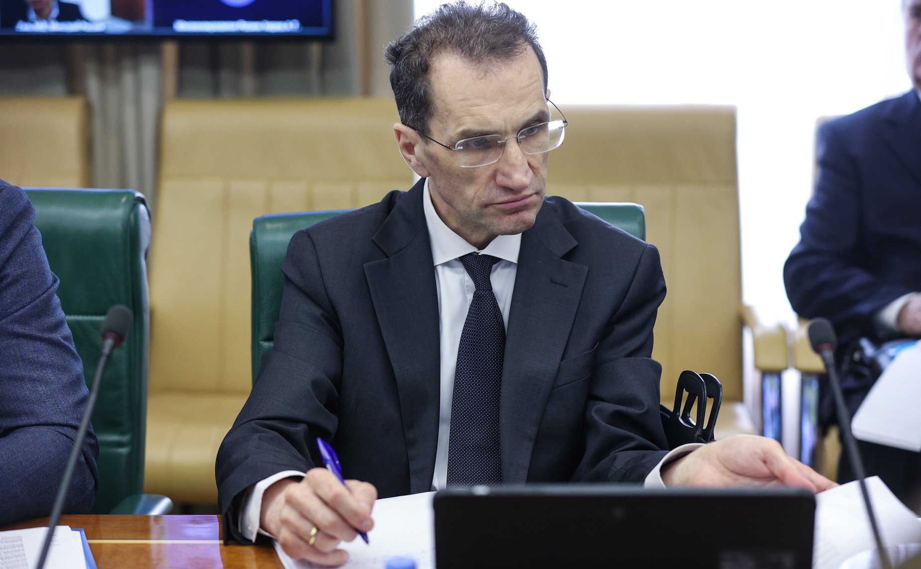 Круглый стол Комитета СФ по экономической политике совместно с Комитетом СФ по науке, образованию и культуре «Проблемы приватизации объектов культурного наследия»