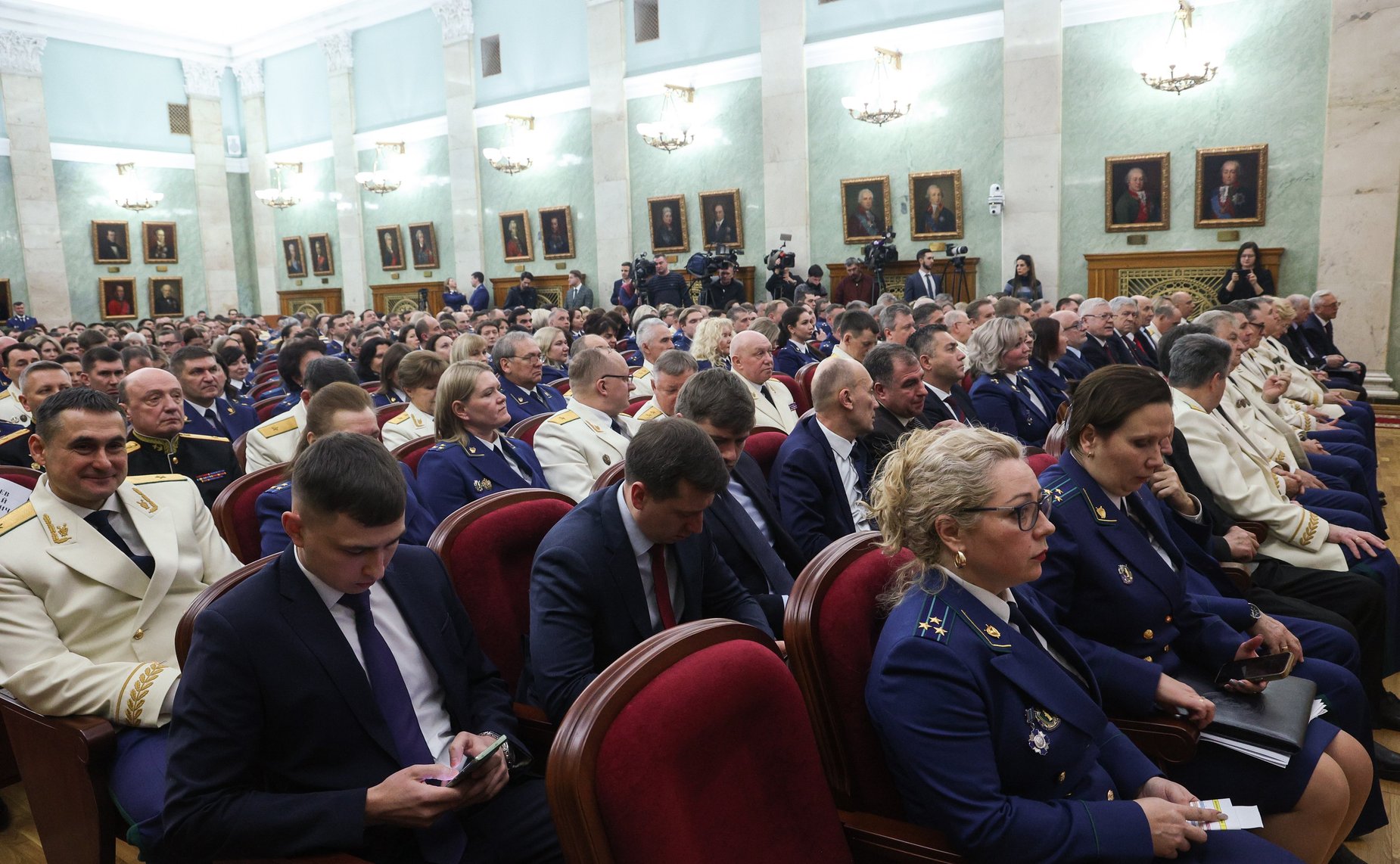 Торжественное заседание, посвященное празднованию Дня работника прокуратуры РФ