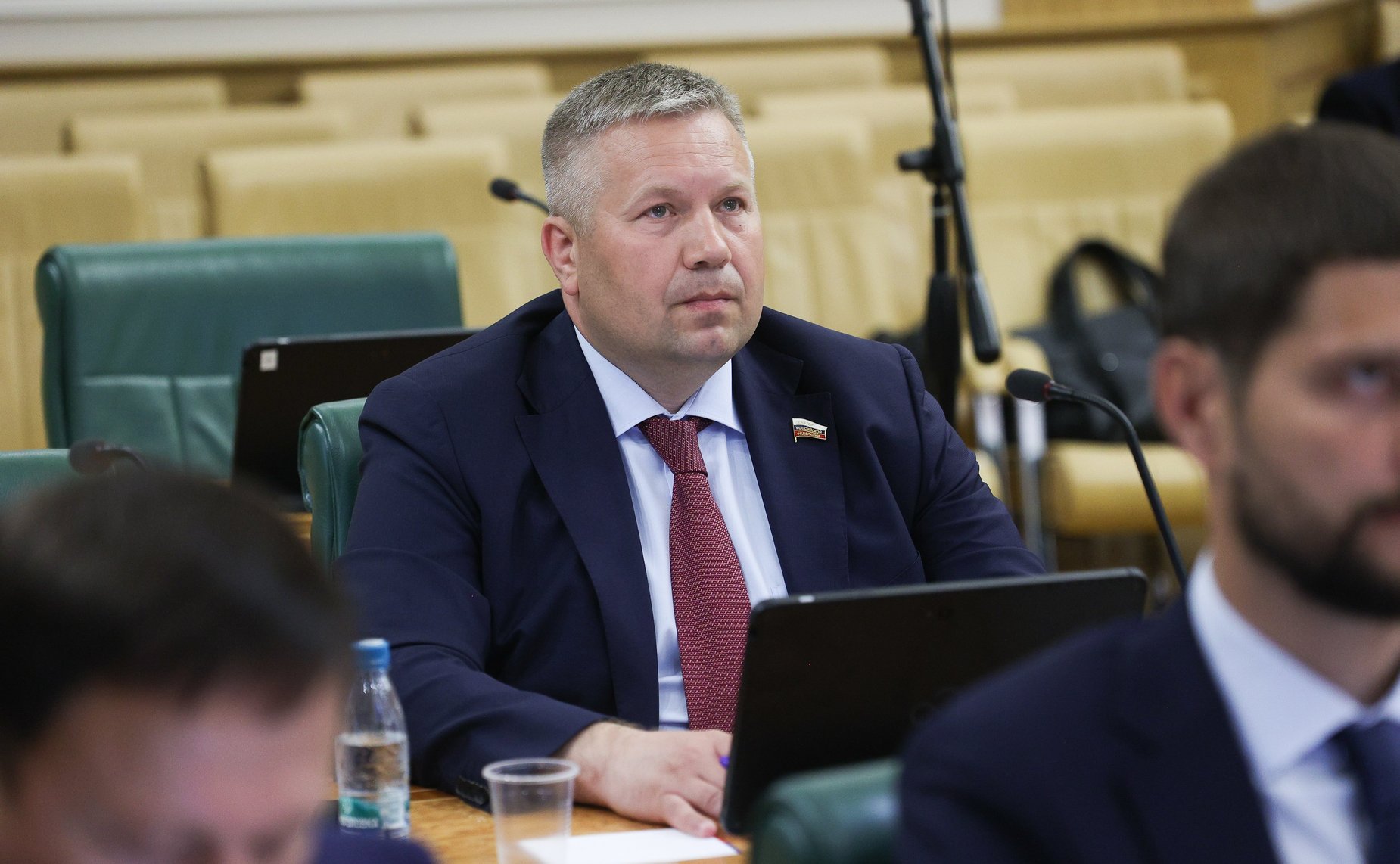 Денис Гусев