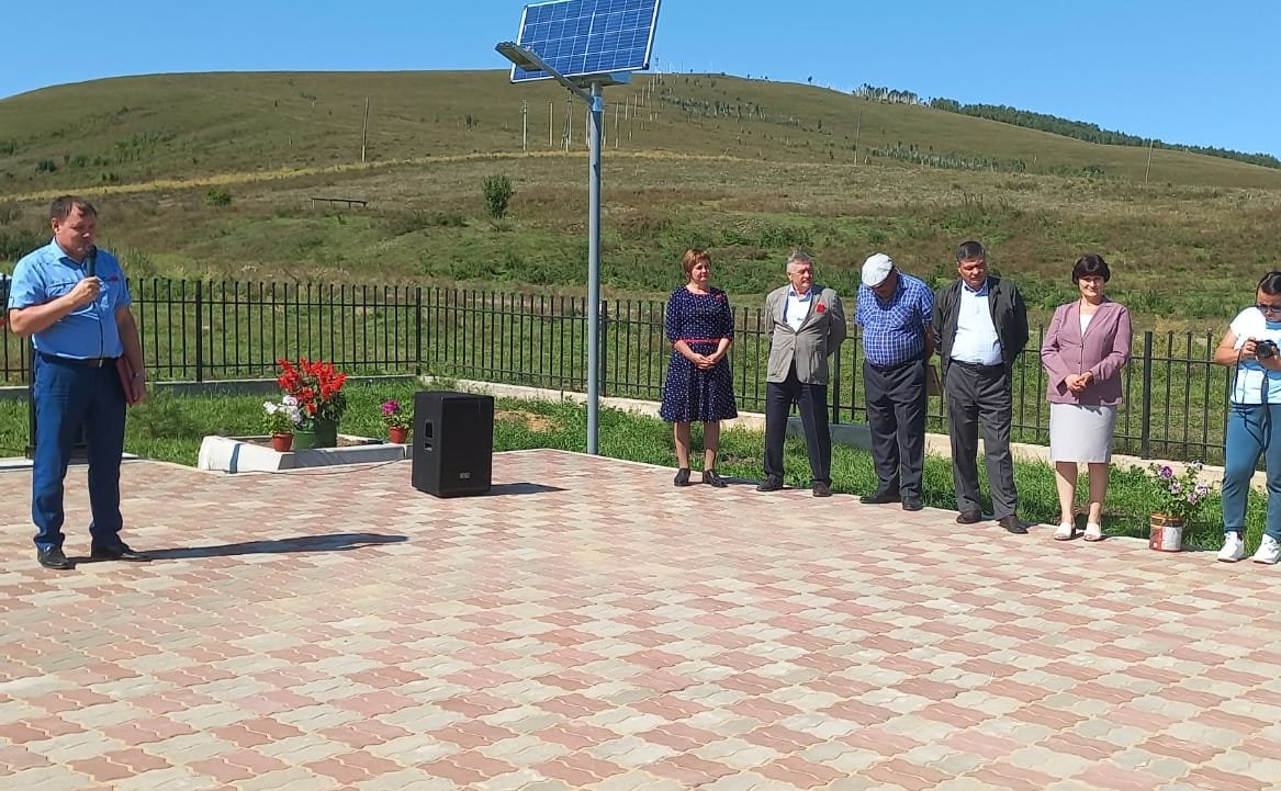 Сергей Михайлов в ходе поездки в регион принял участие в открытии парка Победы в селе Нижние Ключи Нерчинского района