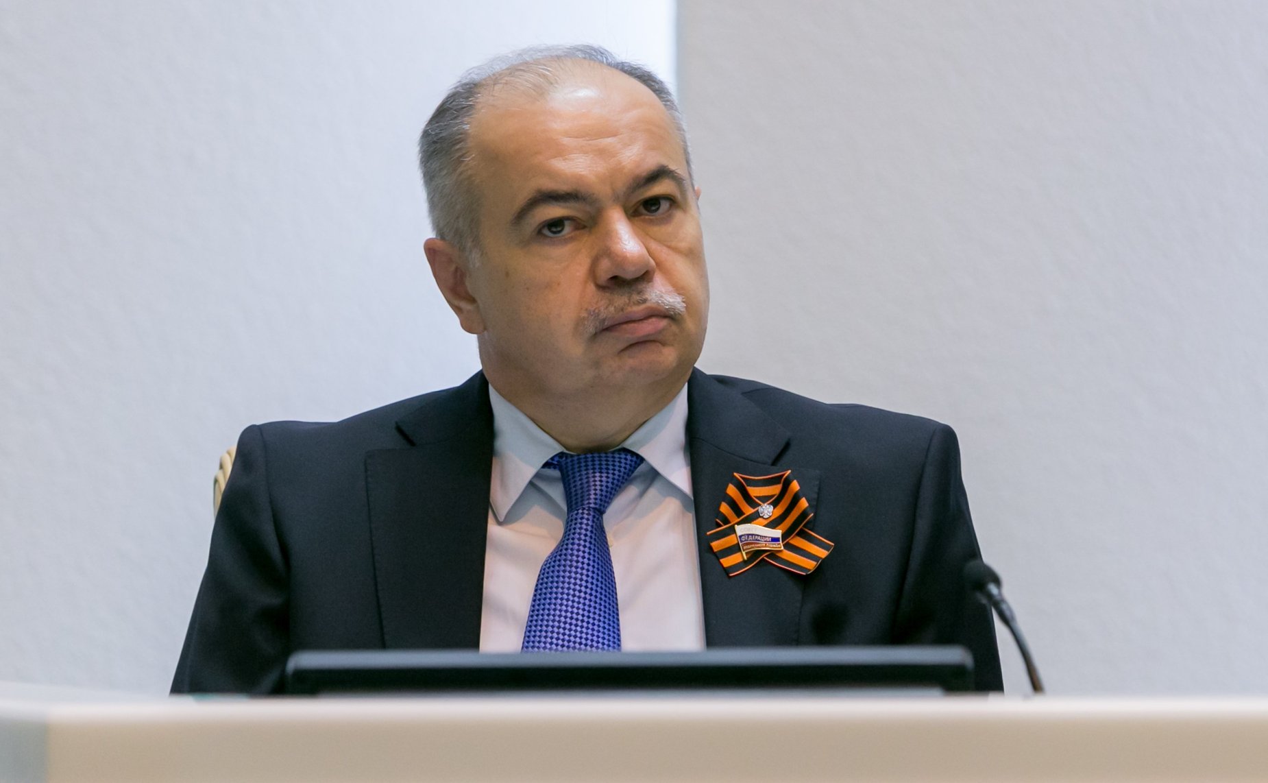 И. Умаханов