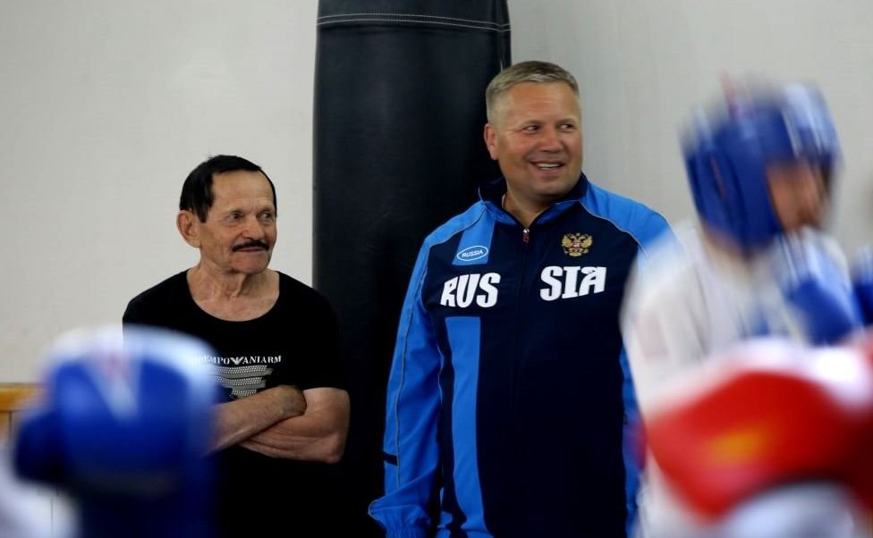 Денис Гусев организовал поездку для 20 юных спортсменов-боксеров из Донецкой и Луганской Народных Республик на одну из лучших спортивных баз в Эльбрусском районе Кабардино-Балкарской Республики