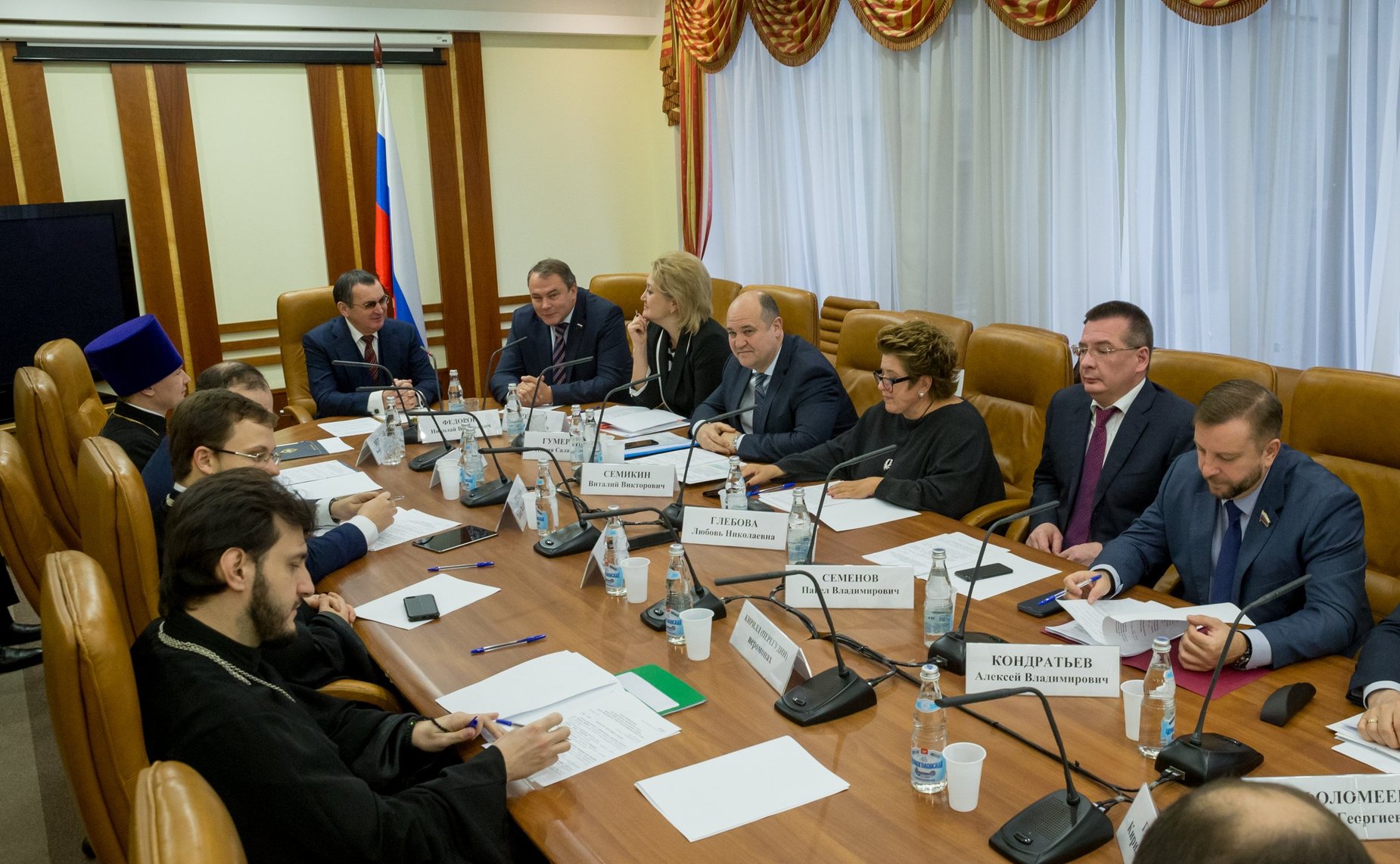 Совещание по подготовке VIII Рождественских парламентских встреч в рамках XXVIII Международных Рождественских образовательных чтений на тему «Великая Победа: наследие и наследники»