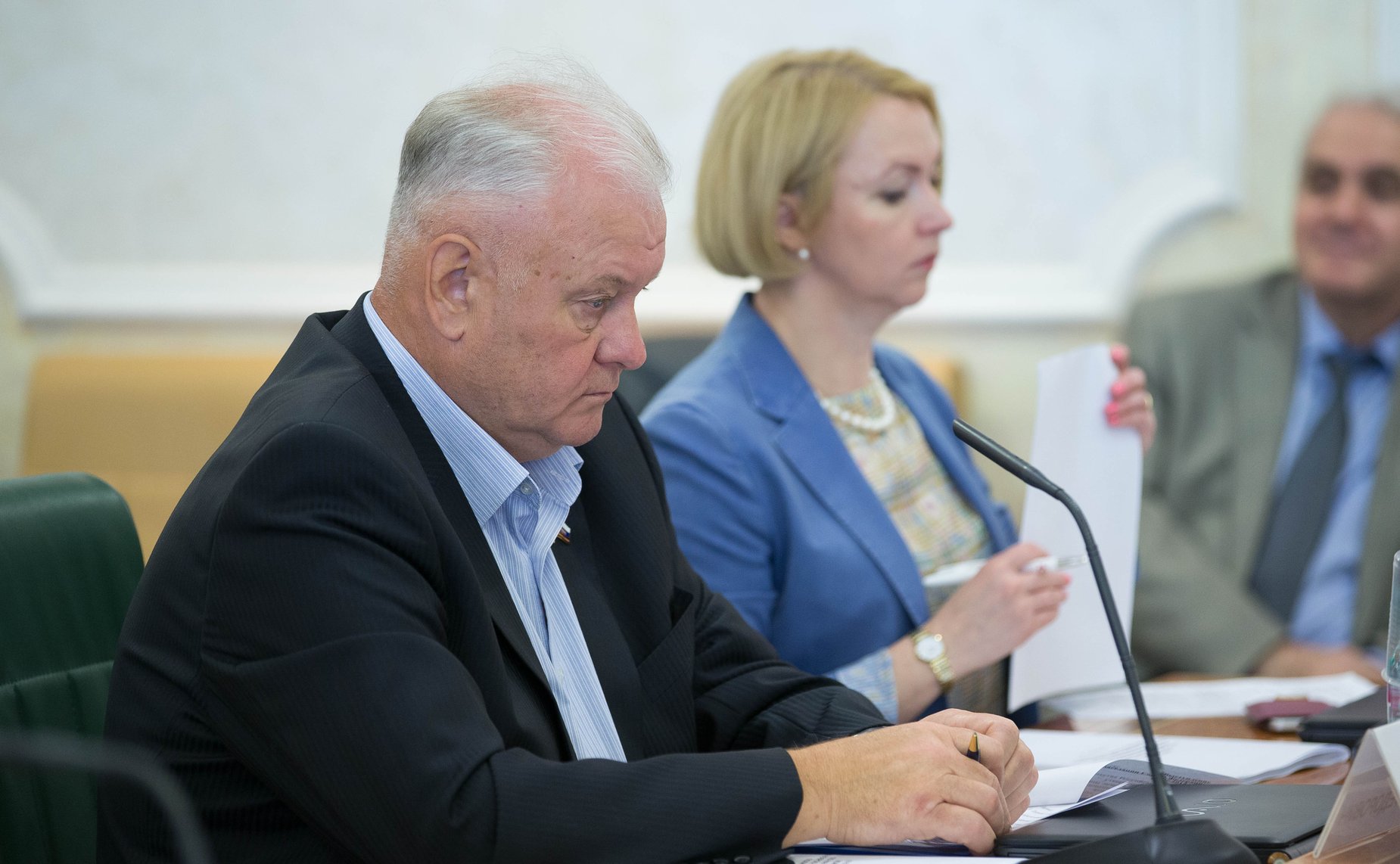 В. Едалов Заседание Комитета СФ по науке, образованию и культуре, на котором рассмотрен вопрос о реализации государственной политики РФ в сфере образования