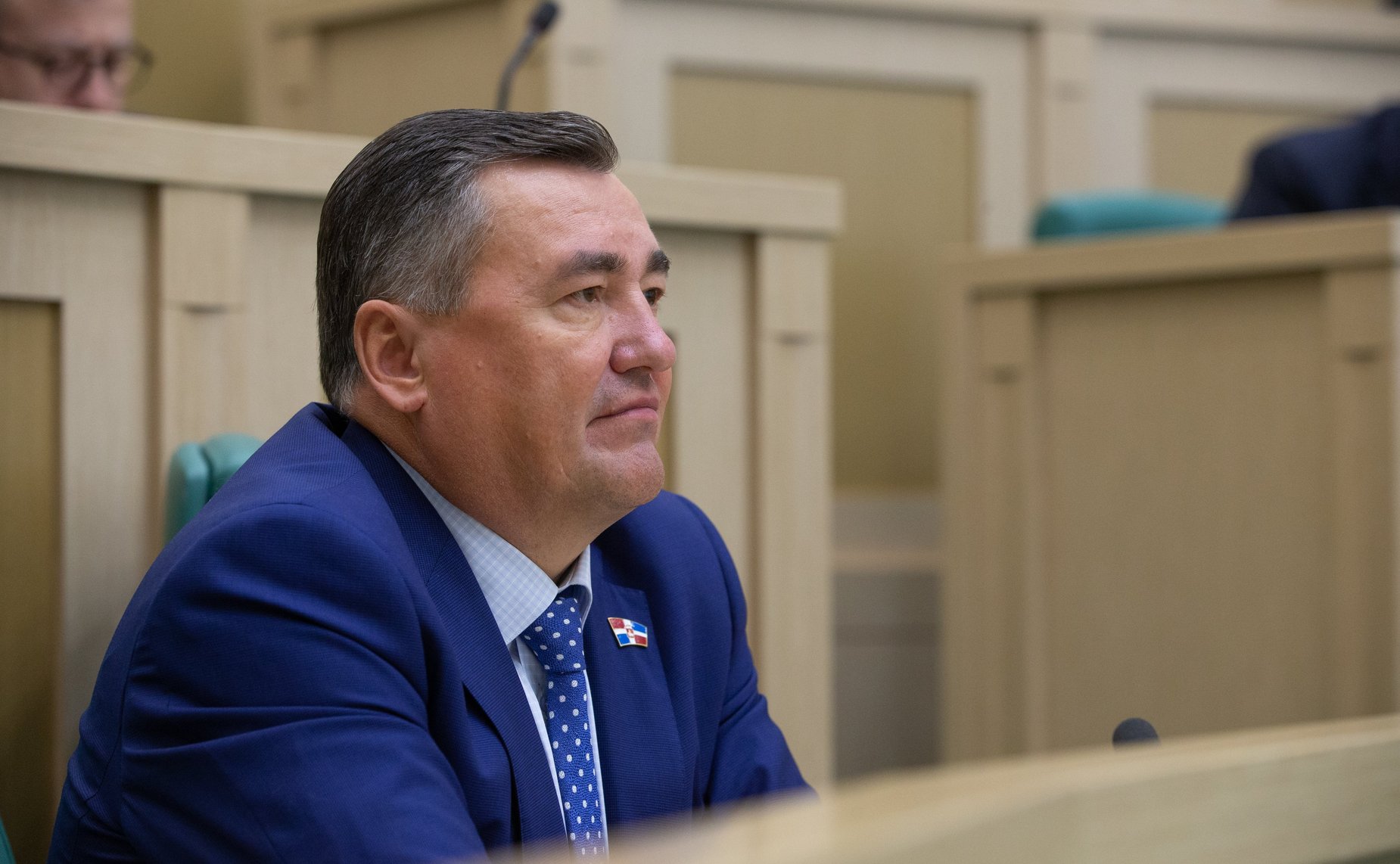 Валерий Сухих