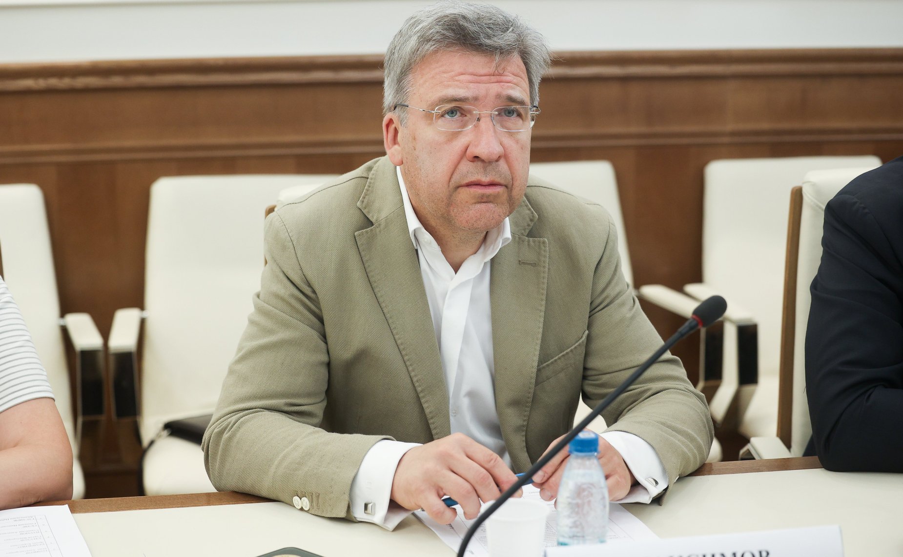 Заседание рабочей группы по рассмотрению проекта ФЗ № 872405–8 «О внесении изменений в статью 10 ФЗ «Об основах государственного регулирования торговой деятельности в Российской Федерации»