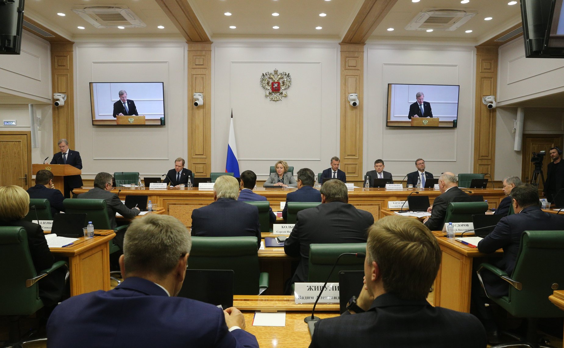Встреча сенаторов Российской Федерации с Министром транспорта РФ Виталием Савельевым в формате «Открытого диалога»