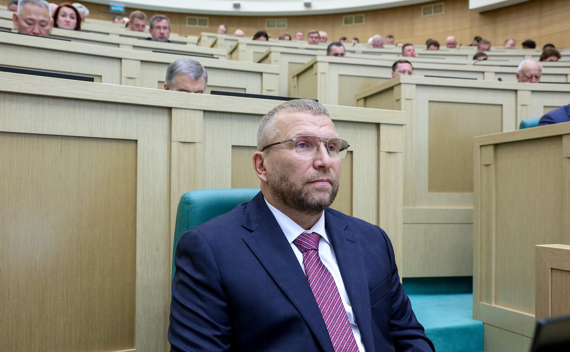 Руководитель Федеральной таможенной службы Валерий Пикалев