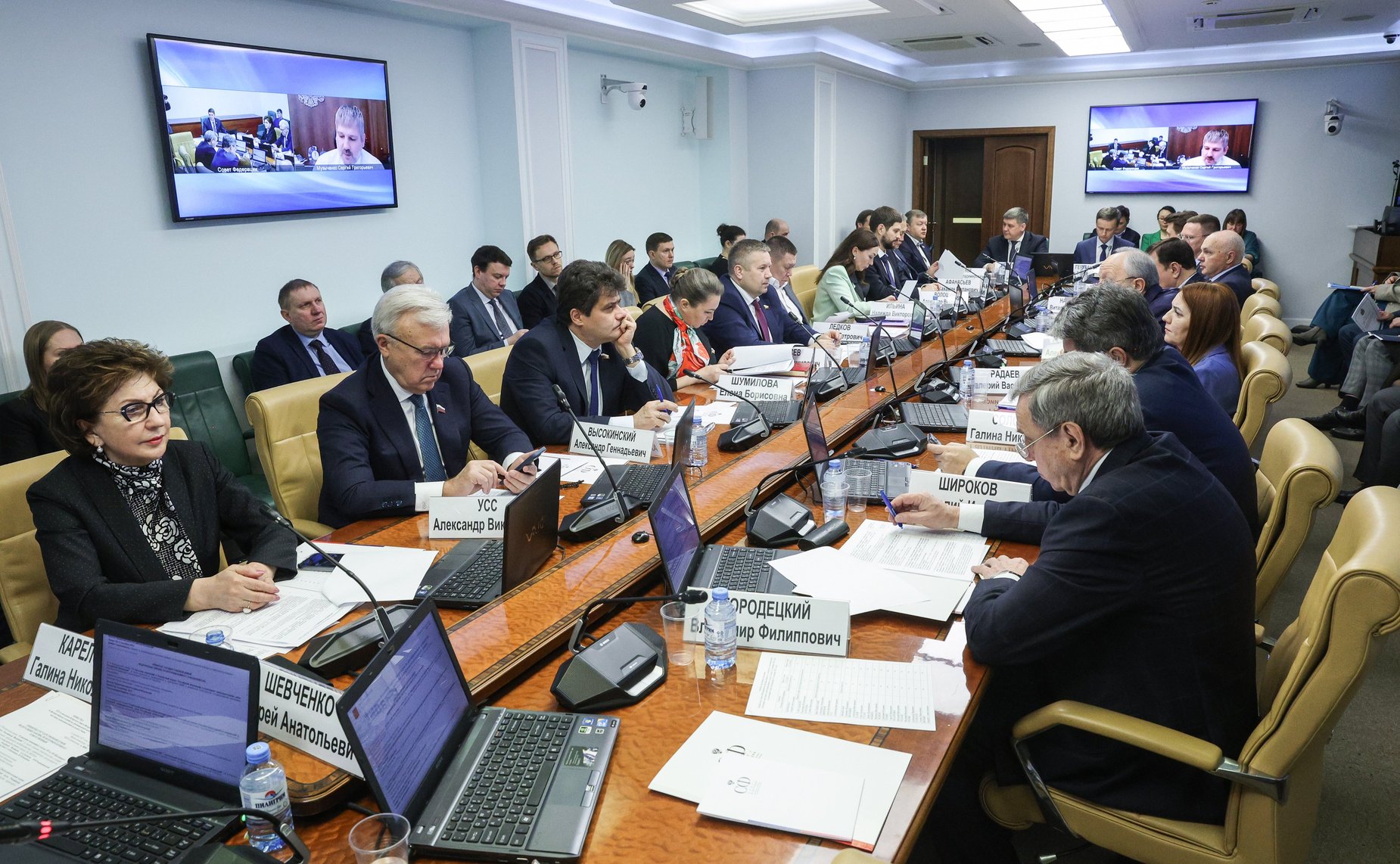 Заседание Комитета СФ по федеративному устройству, региональной политике, местному самоуправлению и делам Севера