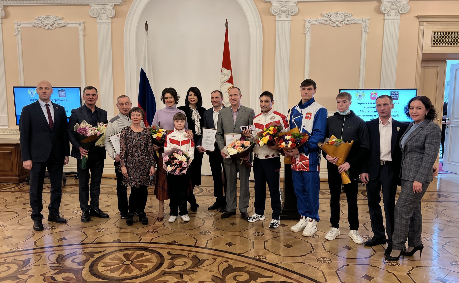 Маргарита Павлова наградила благодарностями тренеров адаптивного спорта, воспитанники которых удостоены звания «Мастер спорта России»