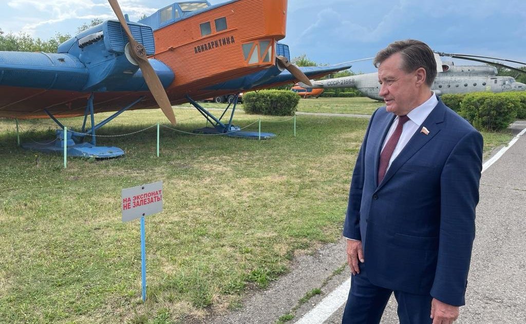 В ходе работы в регионе сенатор осмотрел Головной отраслевой музей истории гражданской авиации, являющийся структурным подразделением ФГБОУ ВО «Ульяновский институт гражданской авиации имени Главного маршала авиации Б.П. Бугаева»