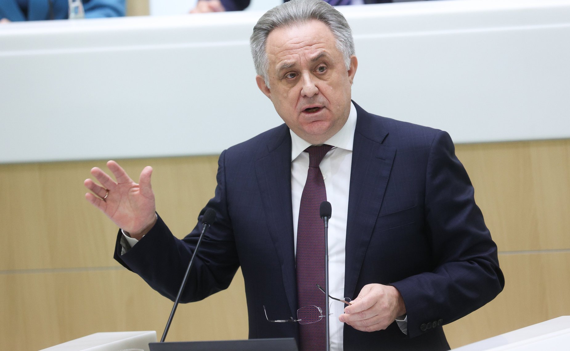 Виталий Мутко