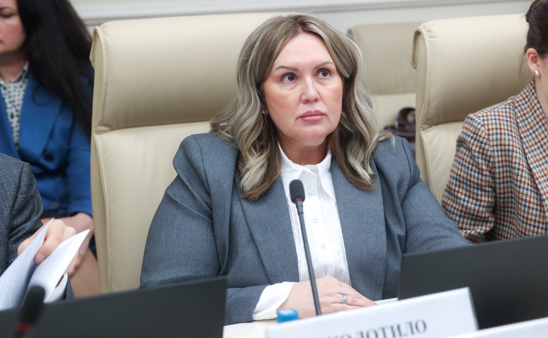 Круглый стол Комитета СФ по социальной политике «Актуальные вопросы совершенствования мер поддержки молодых специалистов, работающих в сфере здравоохранения (в рамках проекта «Всероссийская научная школа «Медицина молодая»)»