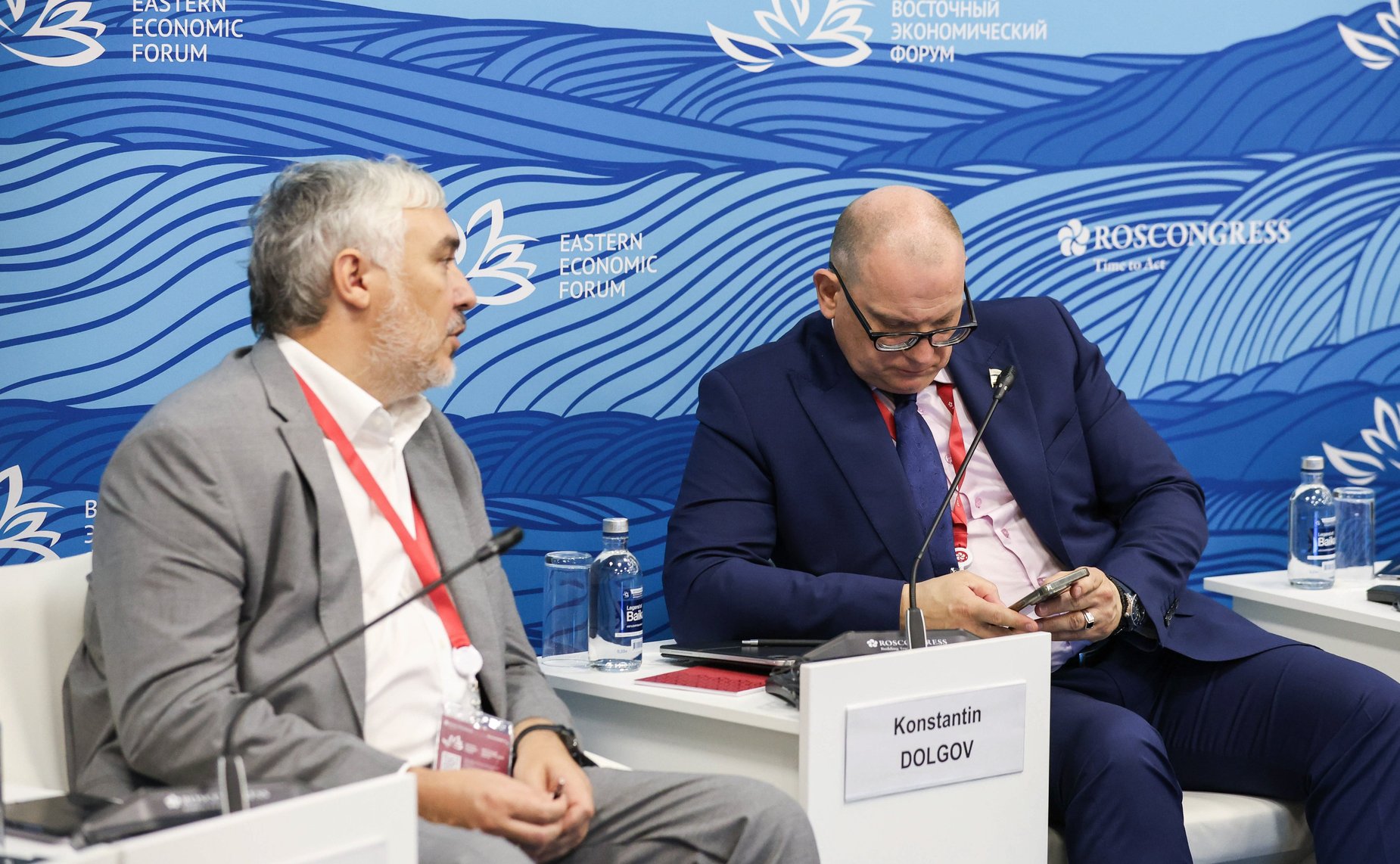 Сессия «Беспилотные системы – что бы изобрести, чтобы ничего не делать?». Сенаторы принимают участие в VIII Восточном экономическом форуме