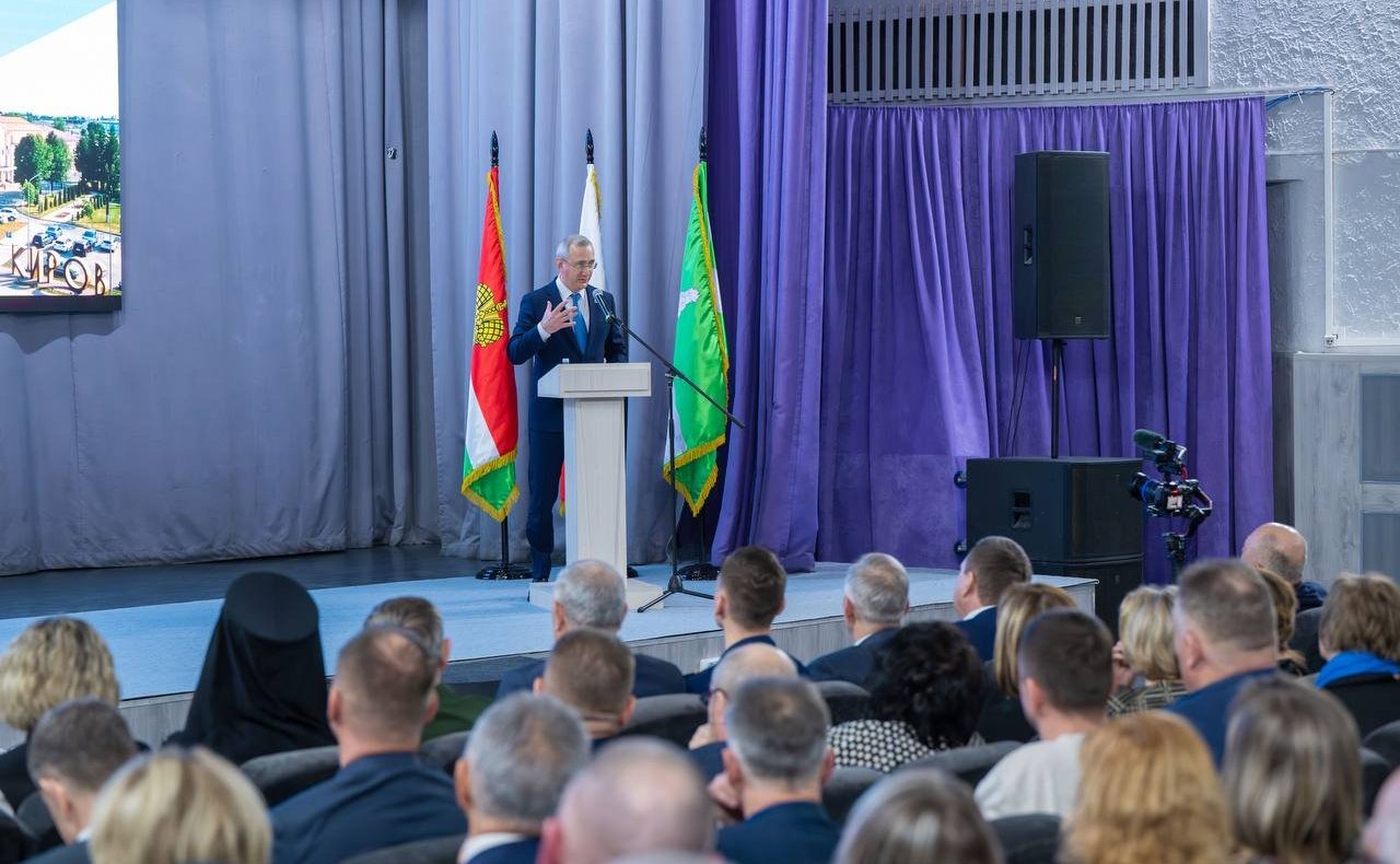 Анатолий Артамонов с рабочей поездкой посетил Кировский муниципальный округ Калужской области