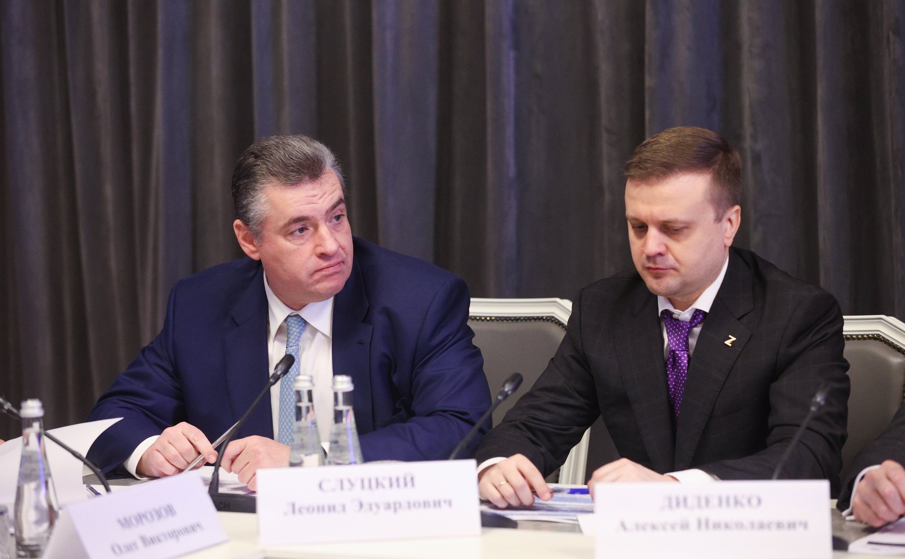 Заседание парламентской комиссии по расследованию обстоятельств, связанных с созданием американскими специалистами биологических лабораторий на территории Украины