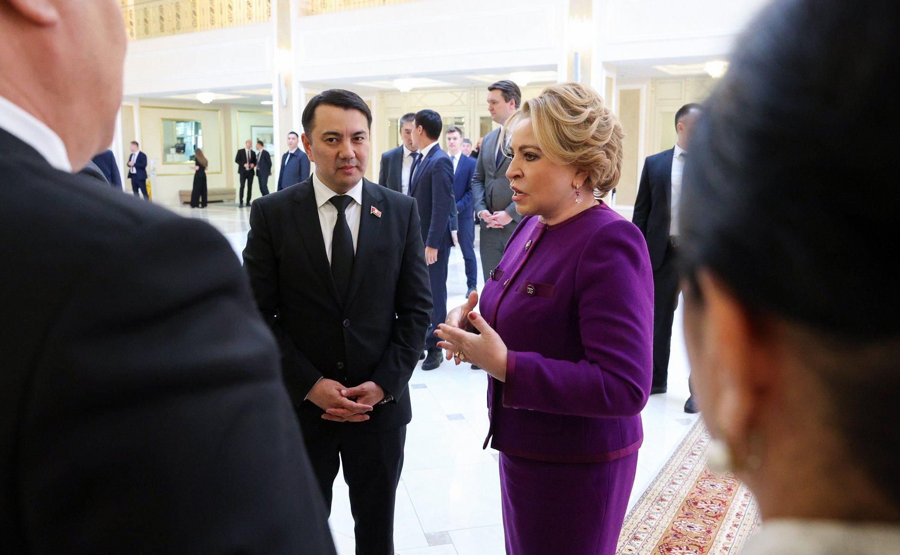 Валентина Матвиенко провела встречу с Председателем Жогорку Кенеша Киргизской Республики Марленом Маматалиевым