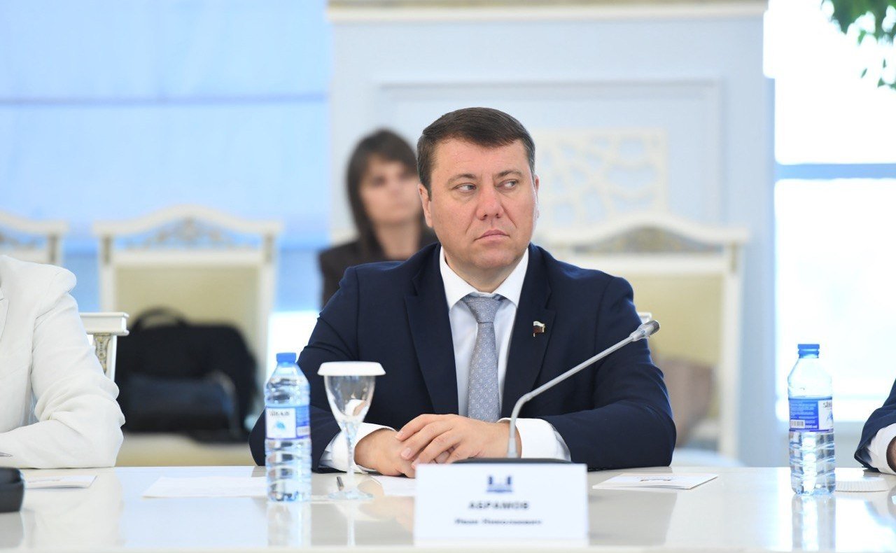 Иван Абрамов