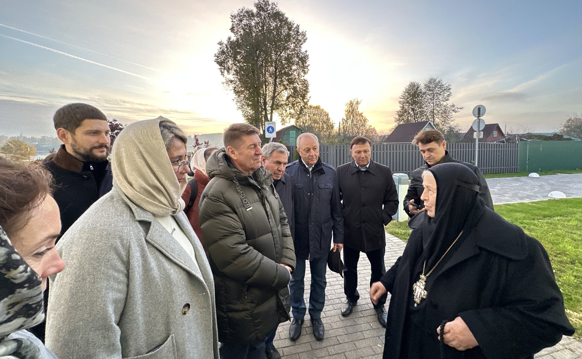 Сенаторы осмотрели площадки, отведенные под реализацию проектов комплексного развития территории и Церковь Иоанна Предтечи в Толчкове