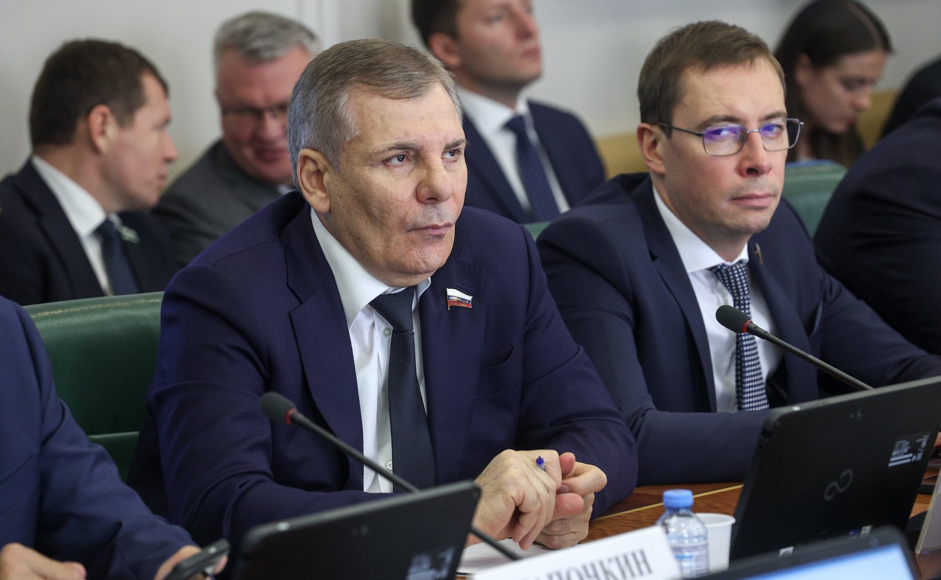 Расширенное заседание Комитета СФ по экономической политике «О формировании опорной грузовой и пассажирской транспортной инфраструктуры Свердловской области»