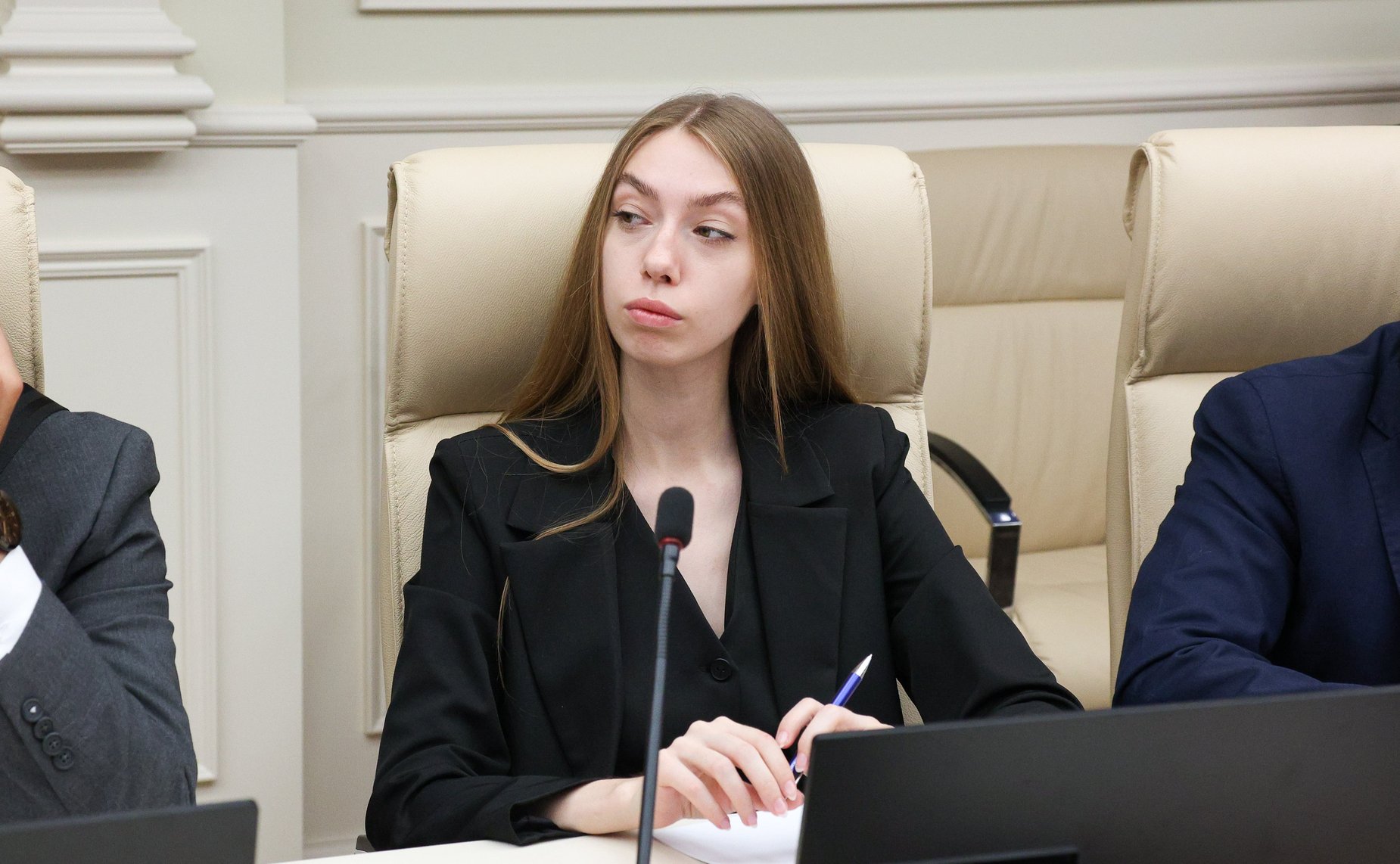 Встреча Андрея Денисова с делегацией молодых общественных и политических деятелей стран Латинской Америки в рамках программы публичной дипломатии Hablemos con Rusia («Поговорим с Россией»)