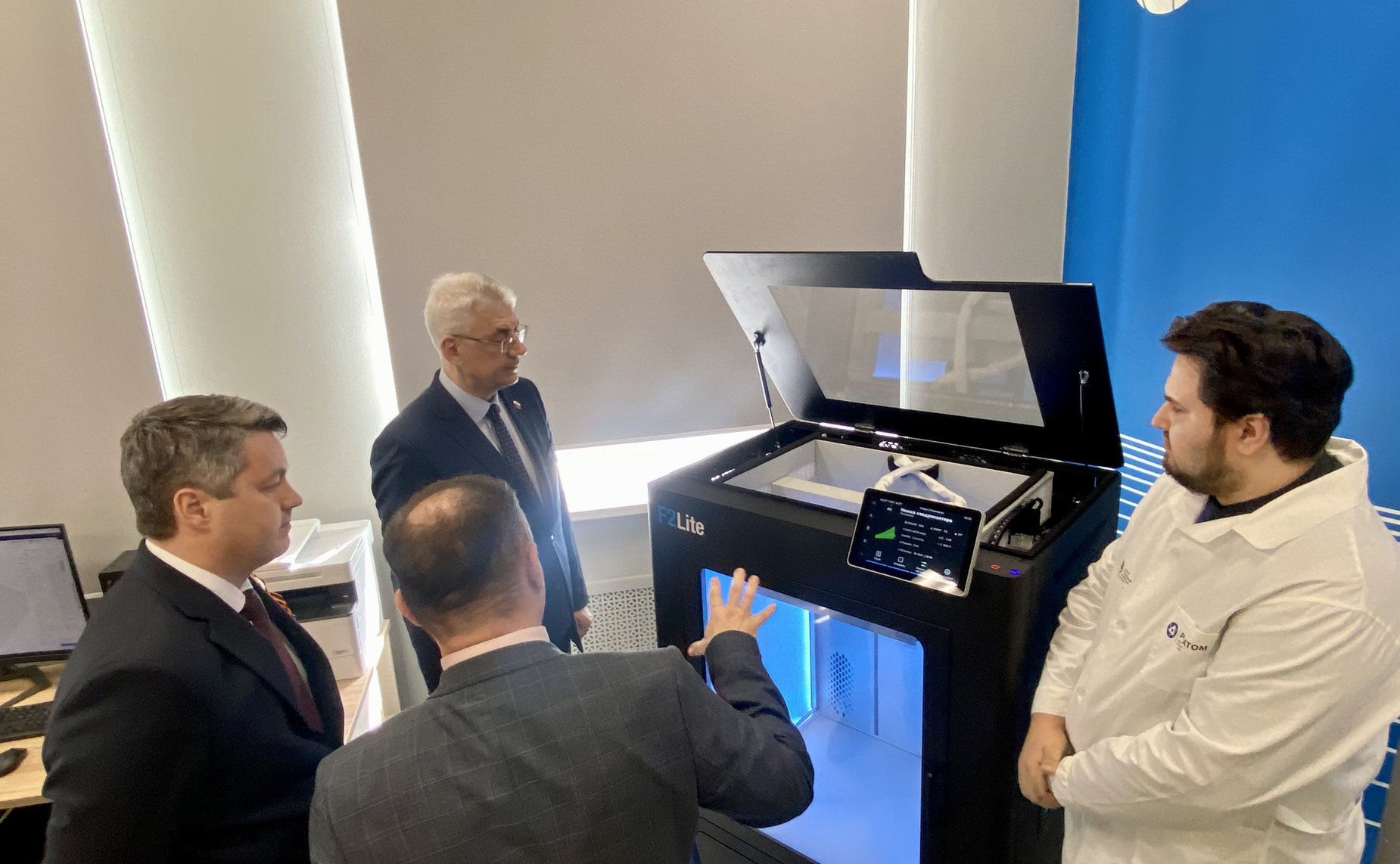 Виктор Калашников ознакомился с потенциалом предприятий Хабаровского края по выпуску протезных изделий для нуждающихся ветеранов СВО