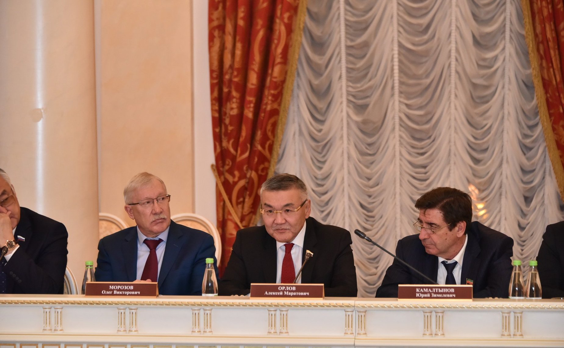 Заседание Комиссии по сотрудничеству между СФ и Сенатом Парламента Республики Казахстан