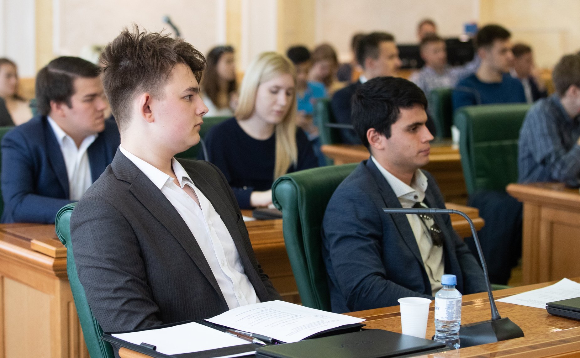 Встреча сенаторов с членами Палаты молодых законодателей