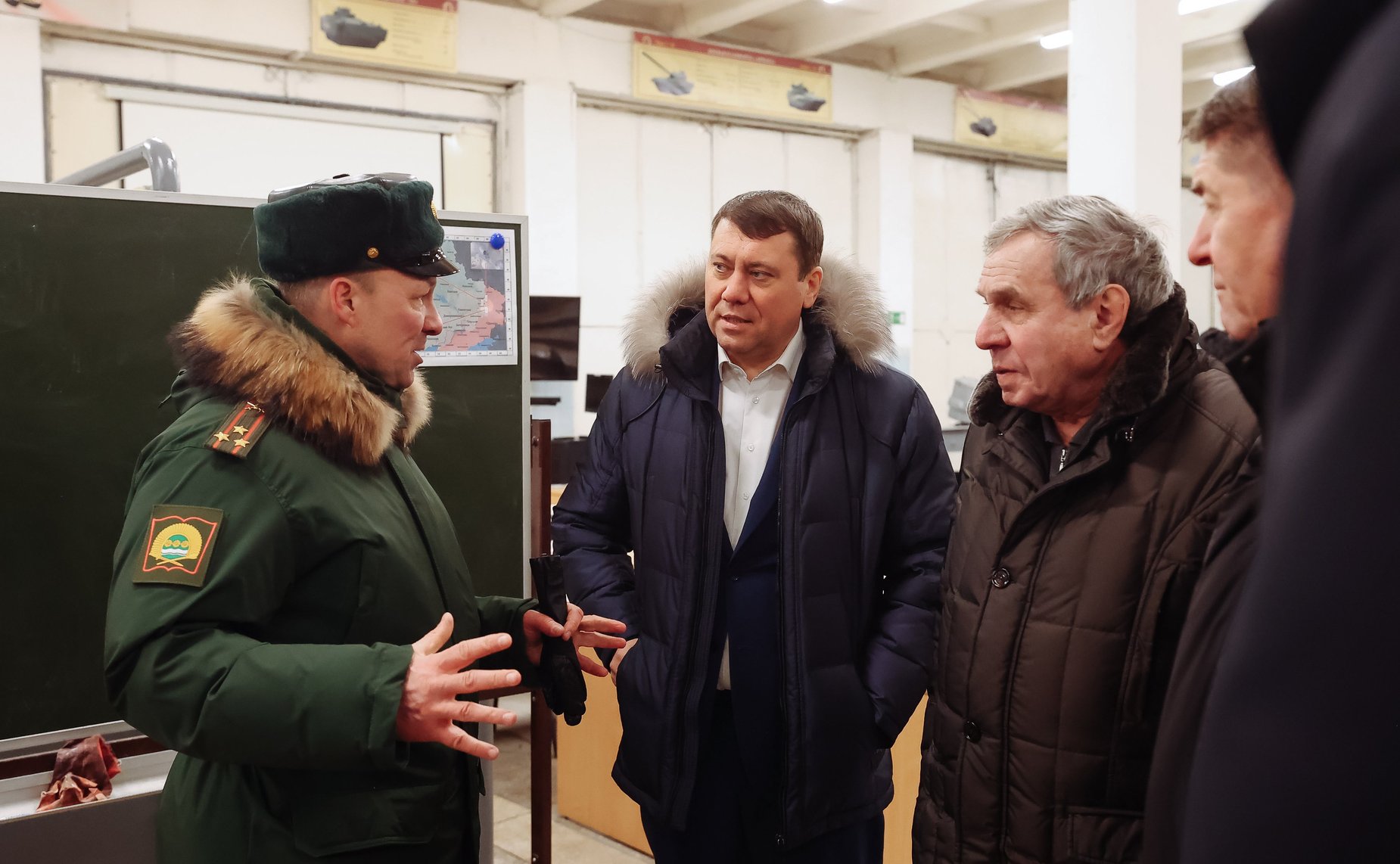 Сенаторы Российской Федерации посетили Дальневосточное гвардейское высшее общевойсковое командное училище ордена Жукова им. Маршала Советского союза К.К. Рокоссовского и музей училища