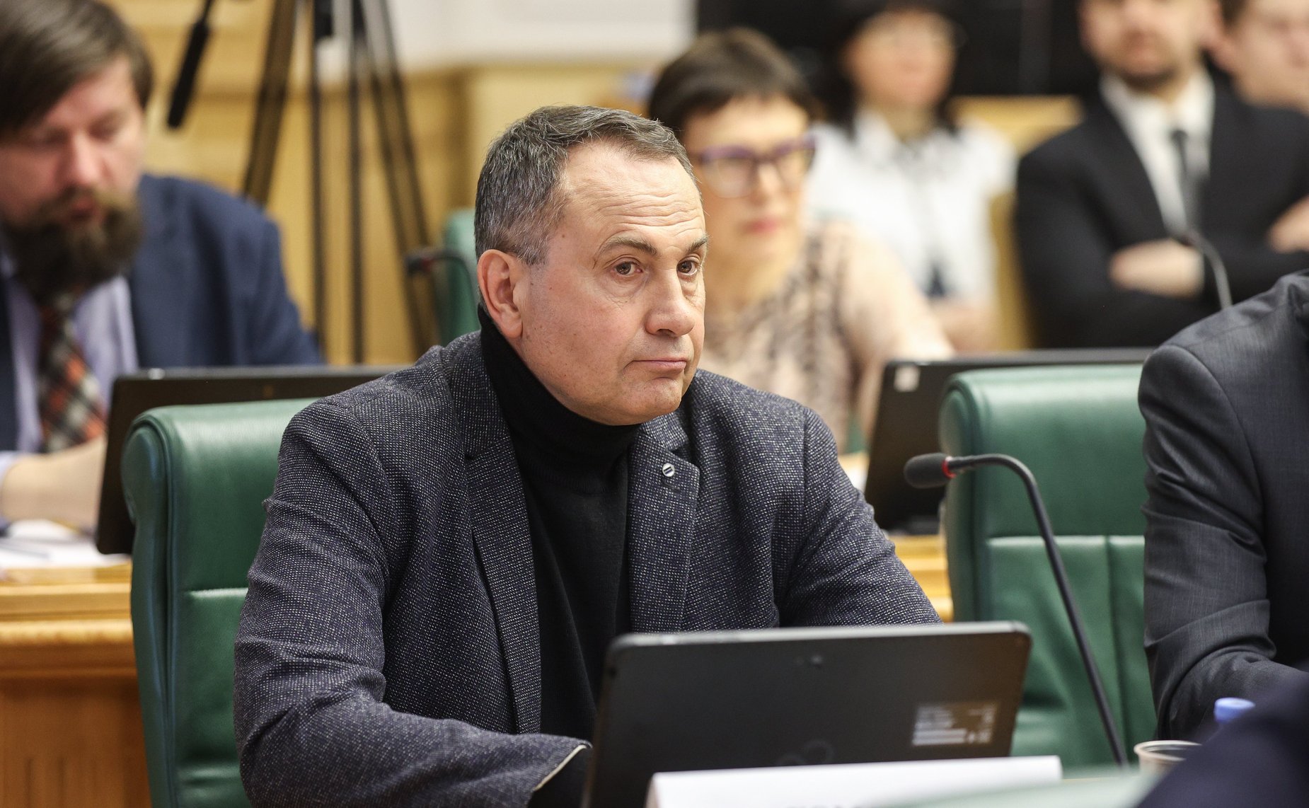 Парламентские слушания «О мерах по повышению эффективности вовлечения в оборот земель сельскохозяйственного назначения и о практике применения механизма изъятия земельных участков из земель сельскохозназначения, не используемых по целевому назначению»