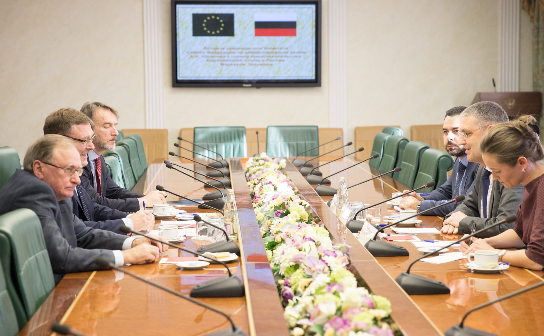 Встреча председателя Комитета СФ по международным делам Константина Косачева c главой Представительства Евросоюза в России Маркусом Эдерером