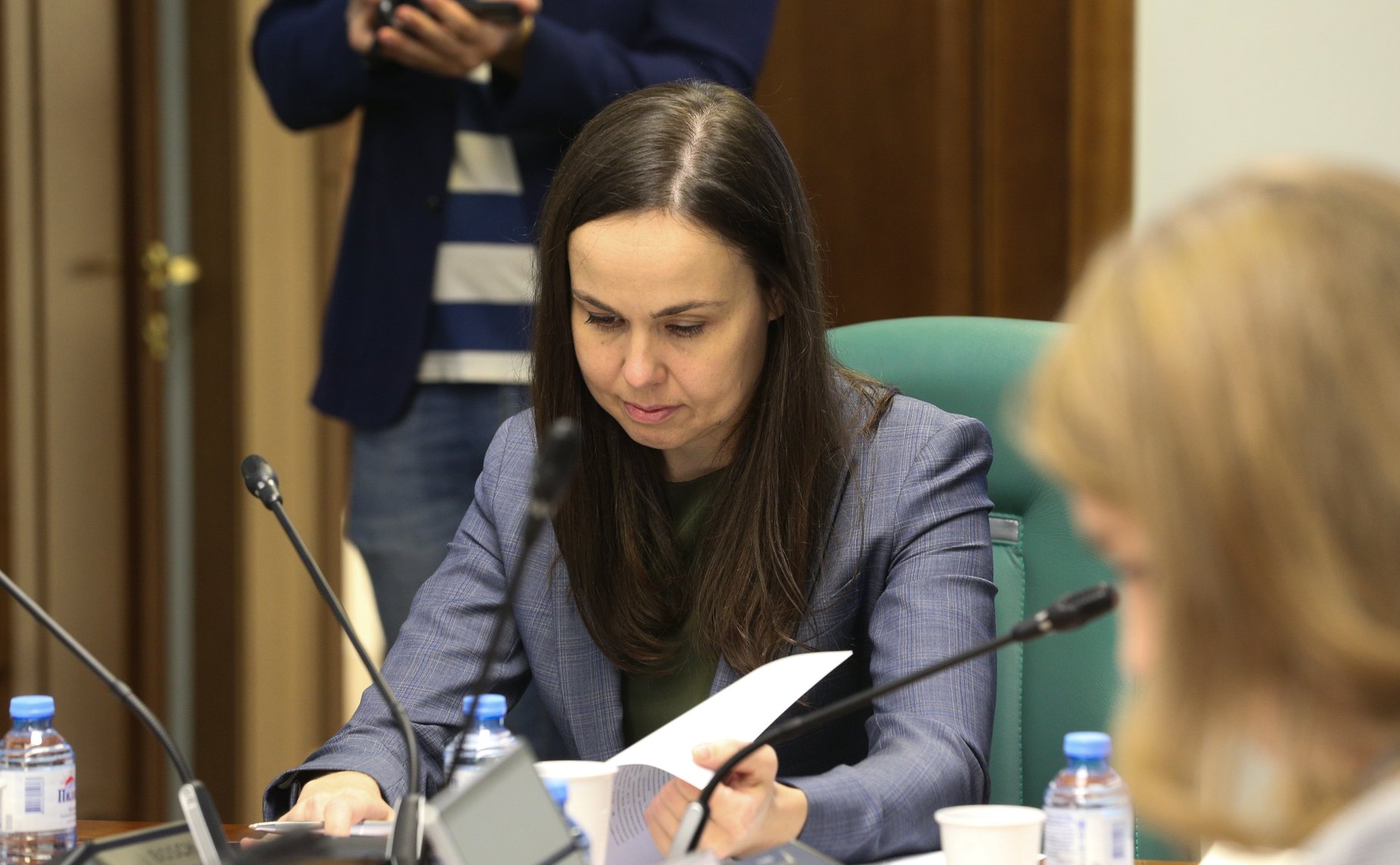 Заседание «круглого стола» с участием членов Палаты молодых законодателей