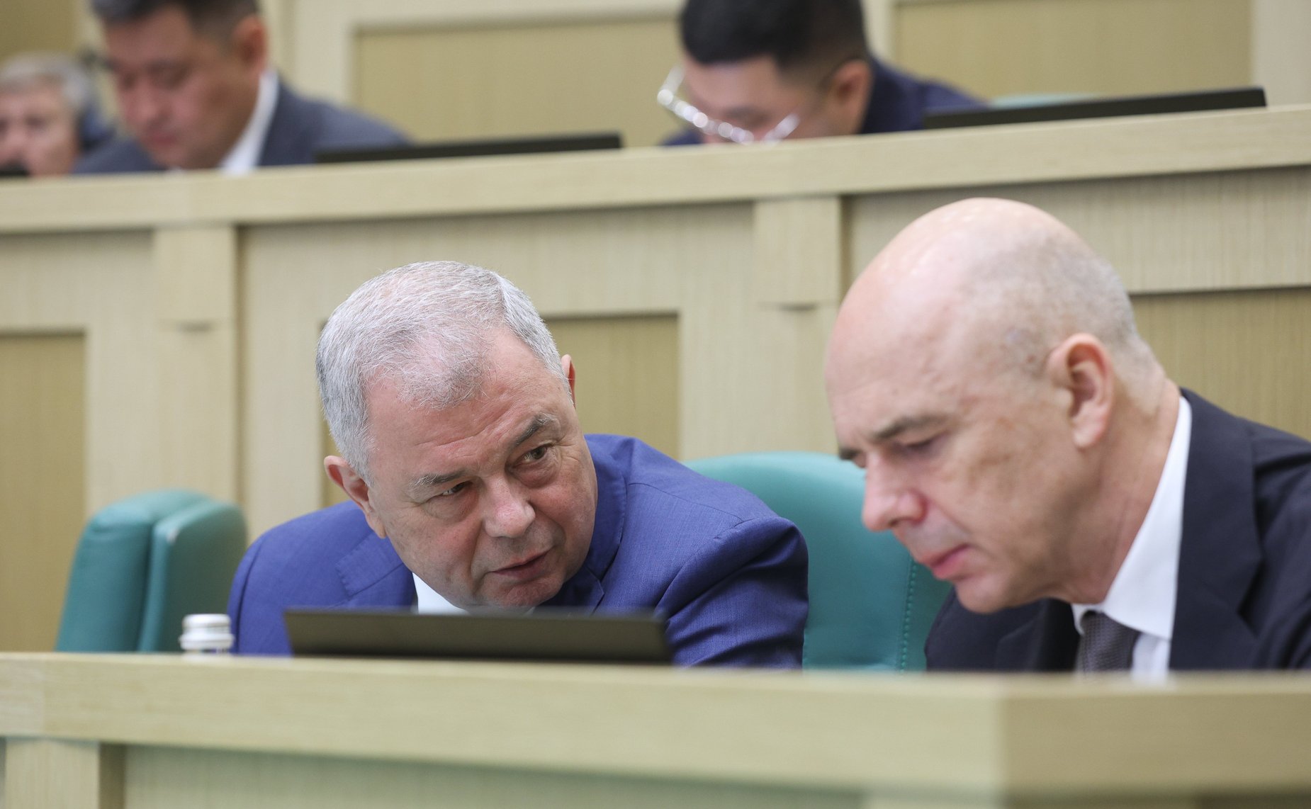 Анатолий Артамонов