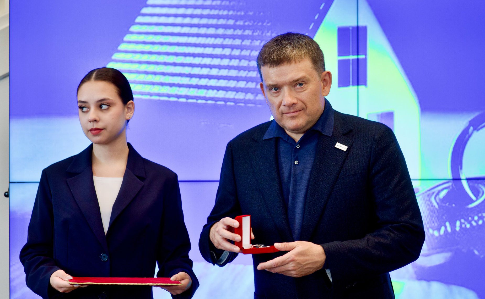 Николай Журавлёв и Инна Святенко посетили город Норильск с рабочей поездкой, посвященной мониторингу реализации Комплексного плана социально-экономического развития города до 2035 года